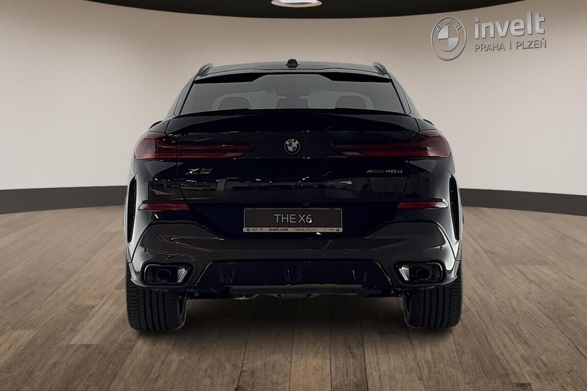 BMW X6, xDrive40d - fotka 4