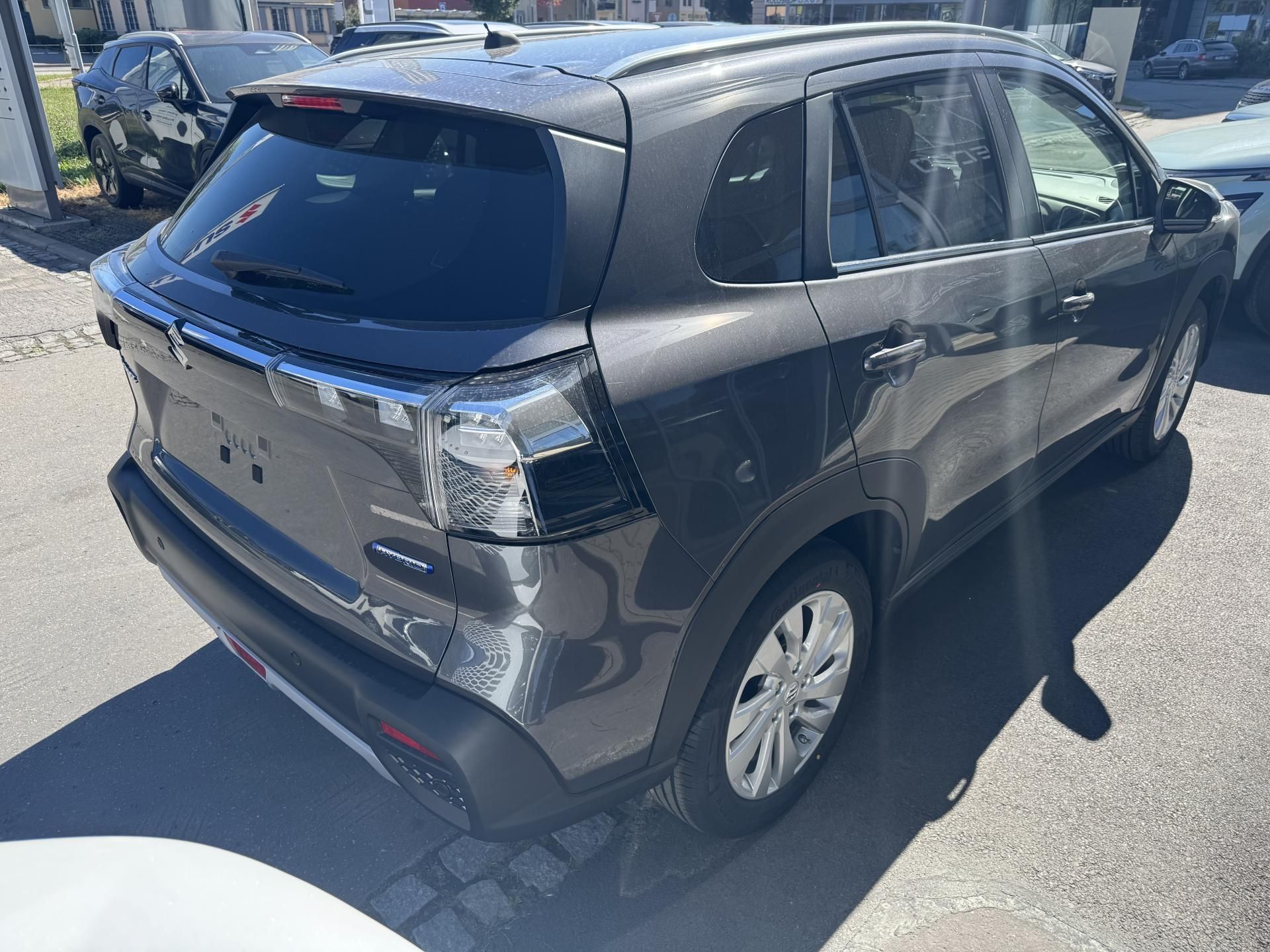 Suzuki S-Cross, 1,4 Premium AllGrip Hybrid - fotka 3