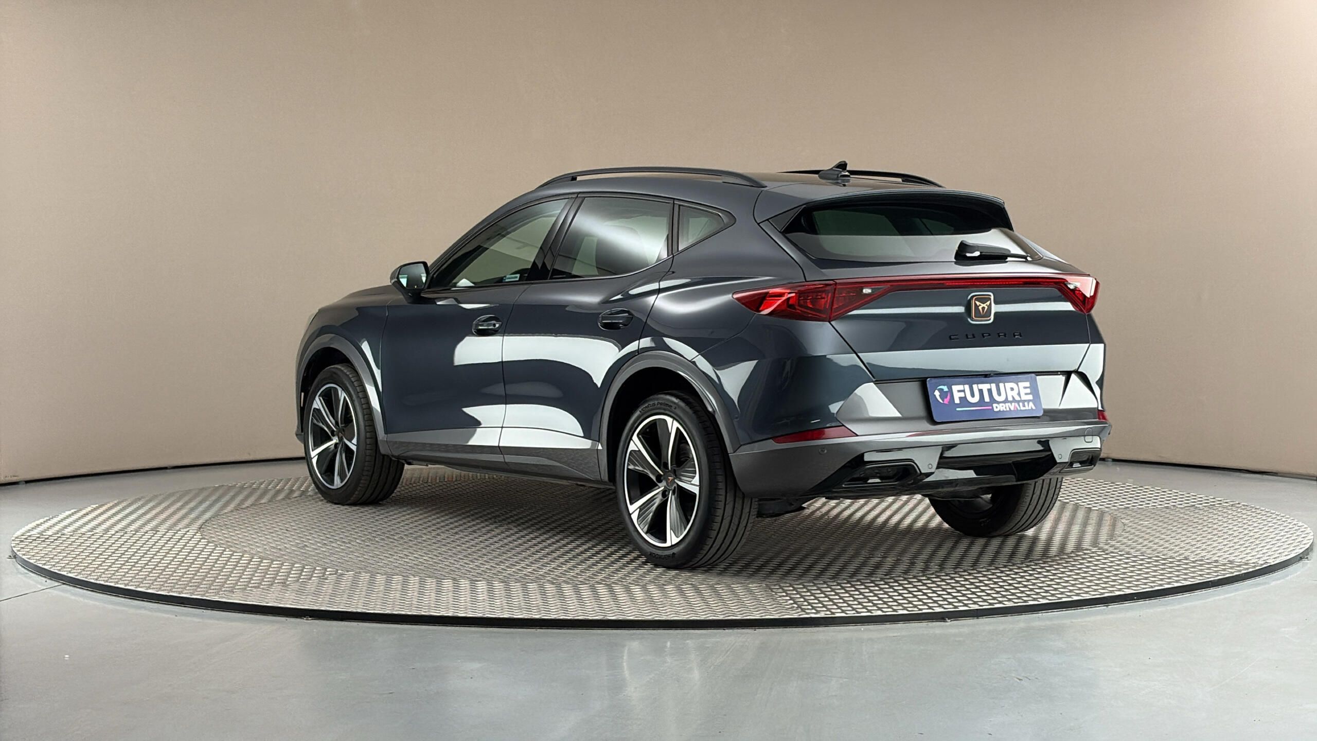 Cupra Formentor, 2.0 TSI DSG 4Drive - fotka 2