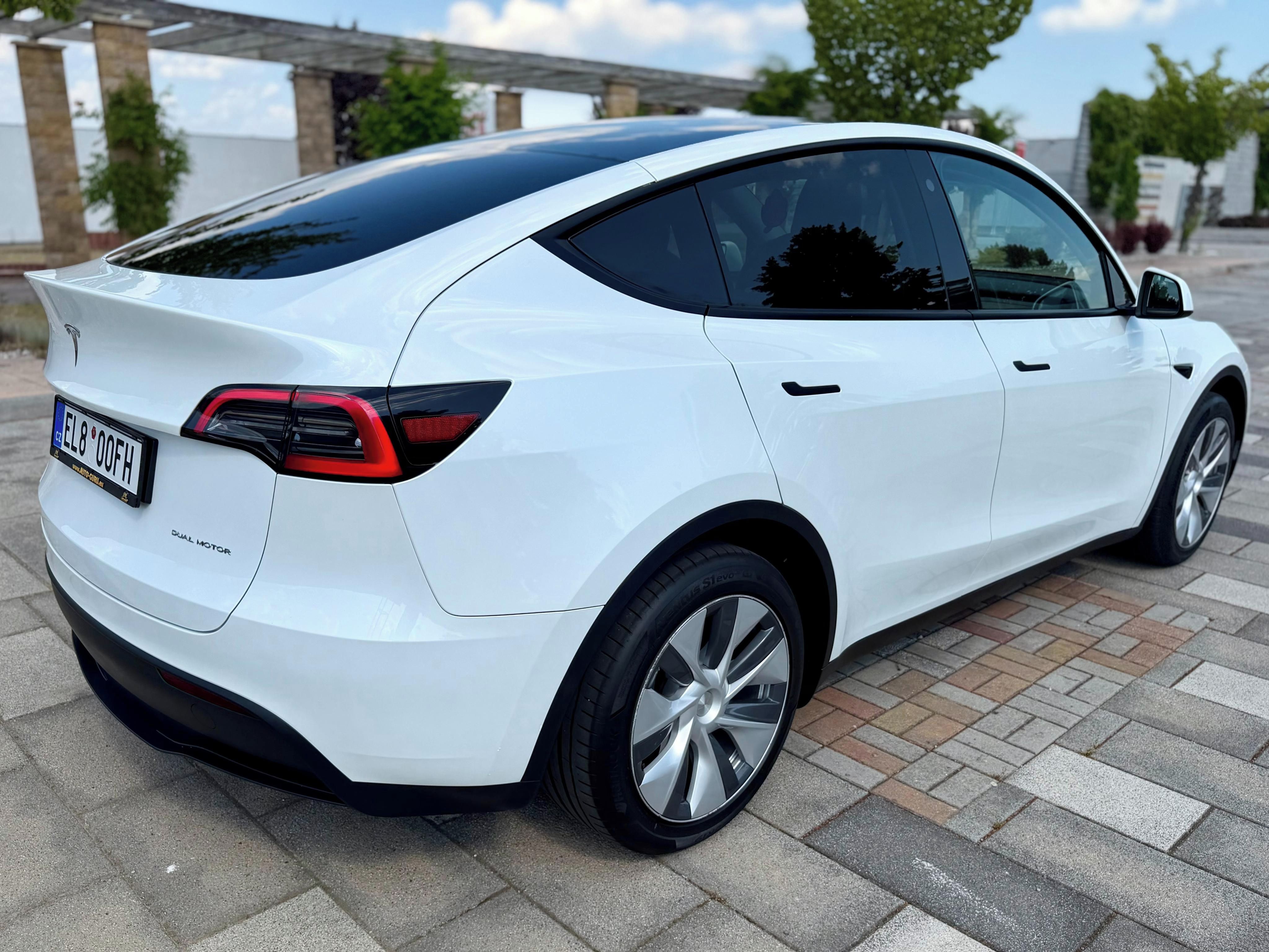 Tesla Model Y, LONG RANGE AWD FSD TAŽNÉ ZÁRUK - fotka 3