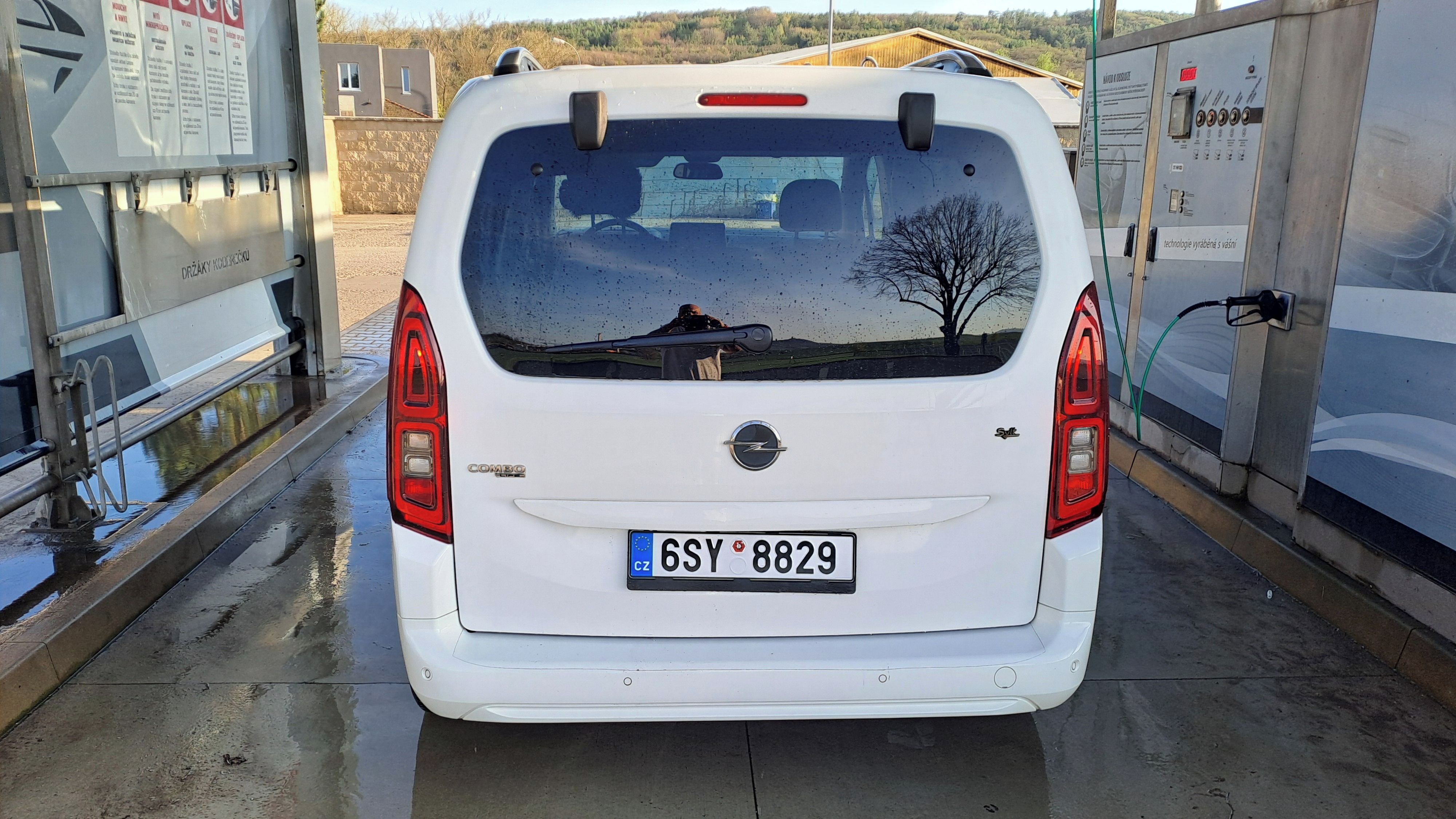 Opel Combo, 1.5CDTI 75kw - fotka 4