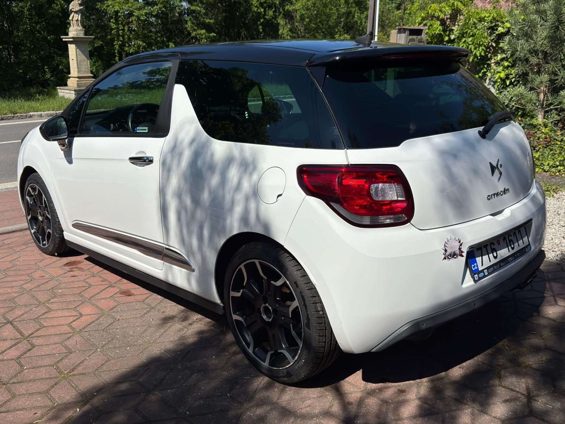 Citroën DS3, 1.6HDi 82kW ČR KŮŽE NOVÁ STK - fotka 6