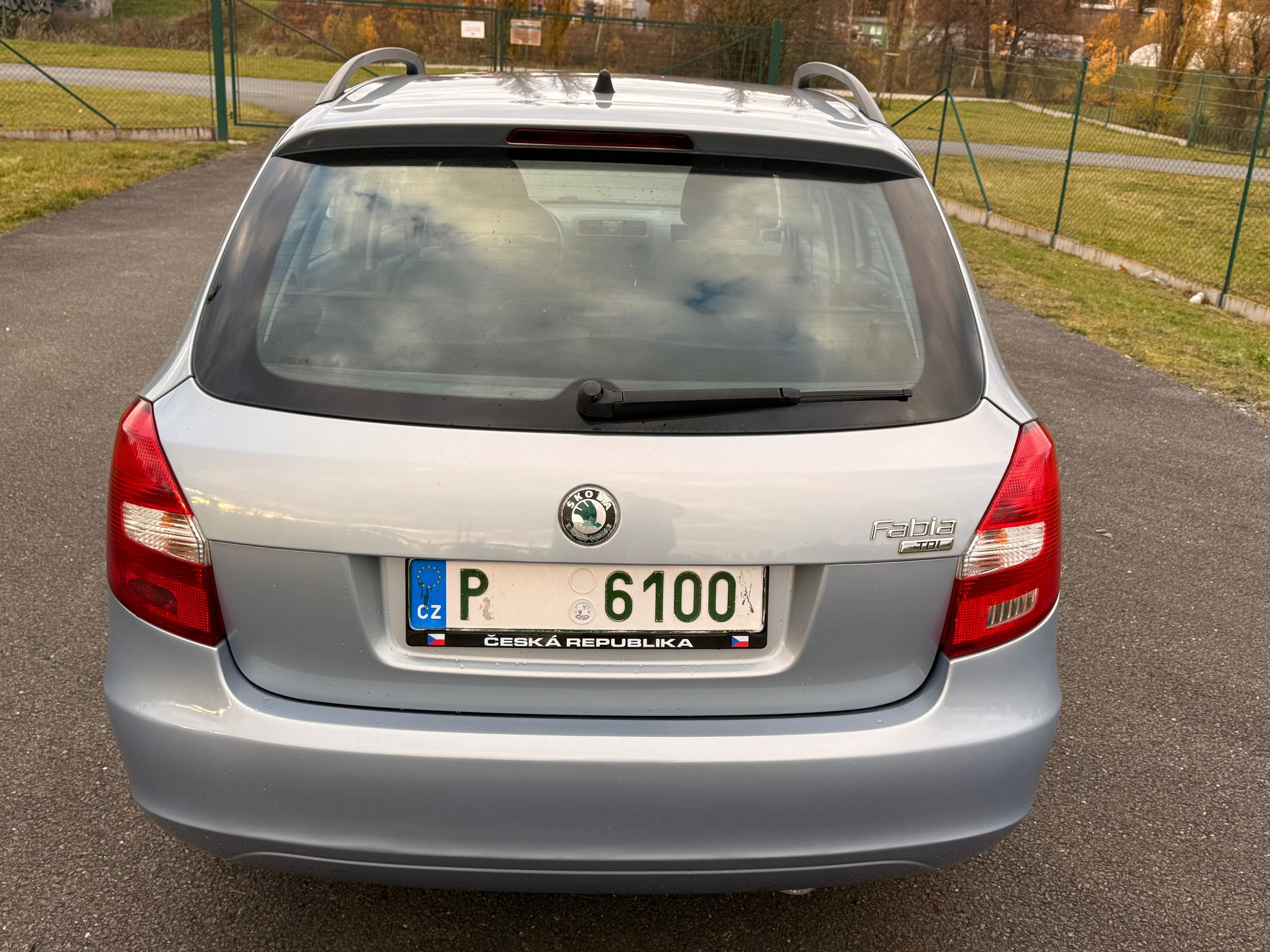 Škoda Fabia, COMBI FACELIFT 1.2TDI - fotka 6