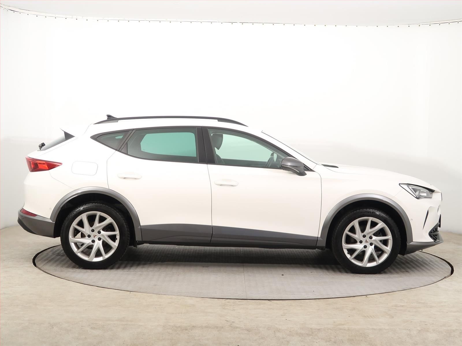 Cupra Formentor, 1.5 TSI, Serv.kniha, Kůže - fotka 6