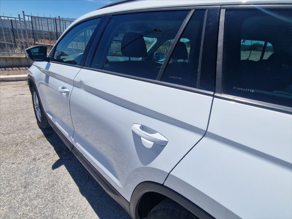 Škoda Kodiaq, 2,0 TDi 110kw DSG 4x4 Executiv - fotka 3
