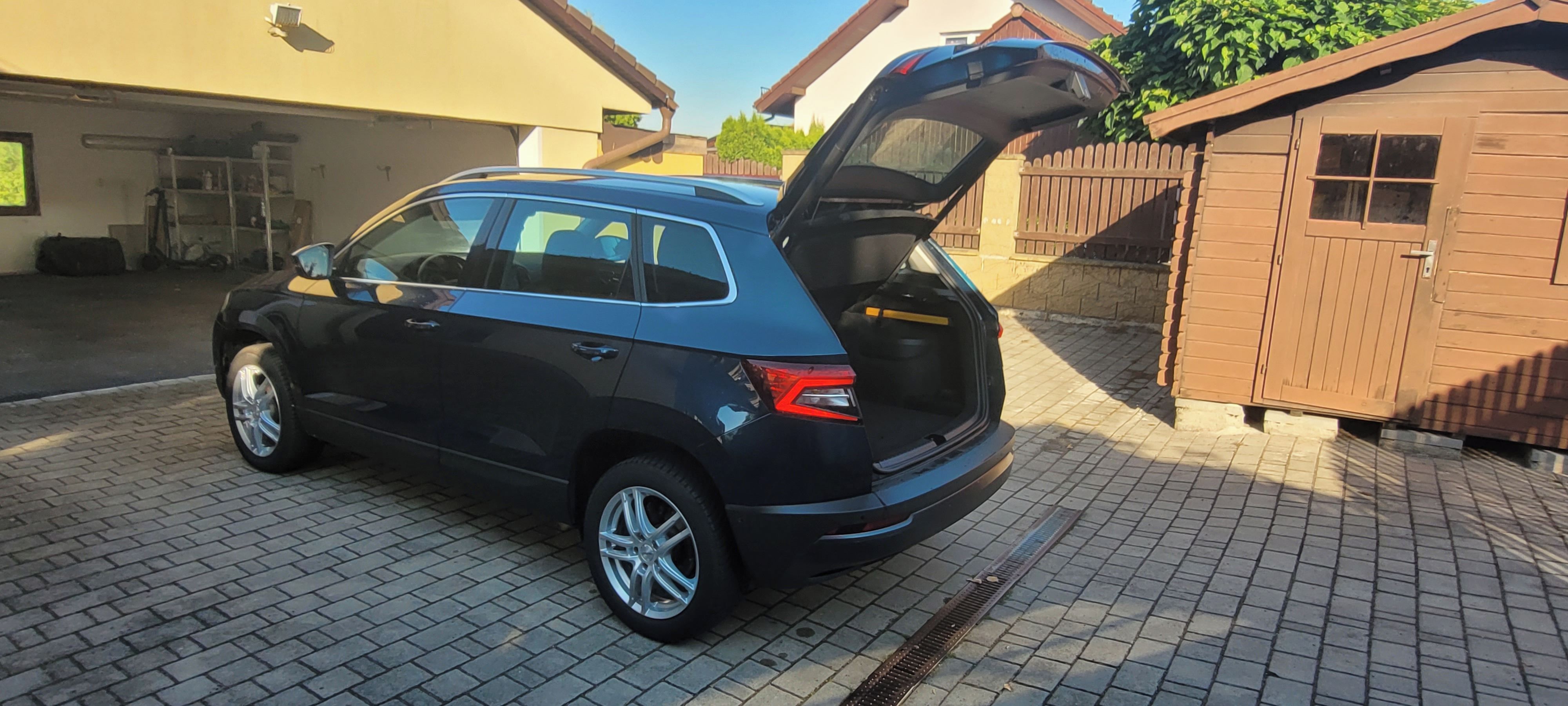 Škoda Karoq, TDi STYLE navi xenony kamera - fotka 6