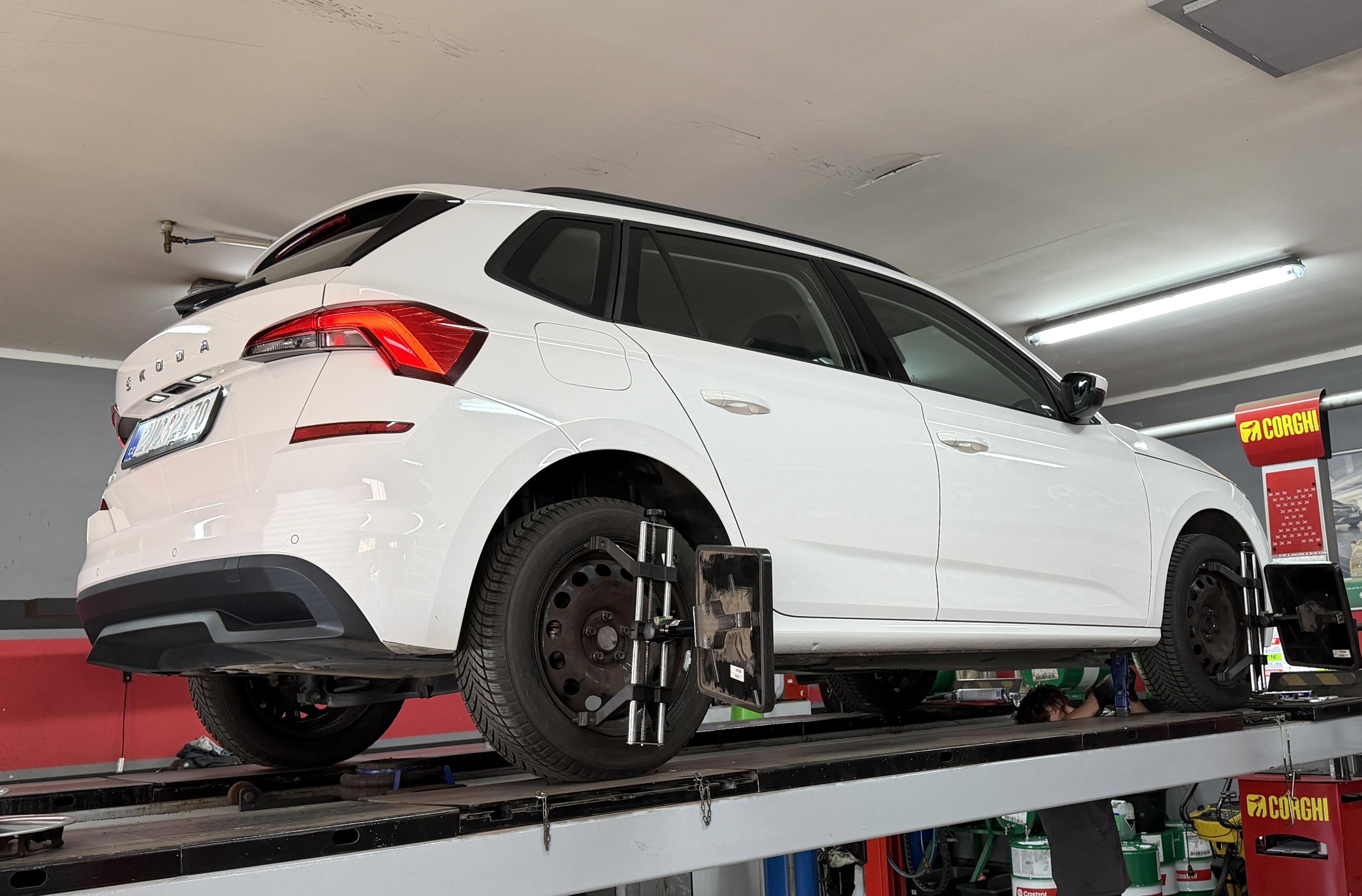 Škoda Kamiq, 1,0 TSI, 09/2022, TOP stav - fotka 5