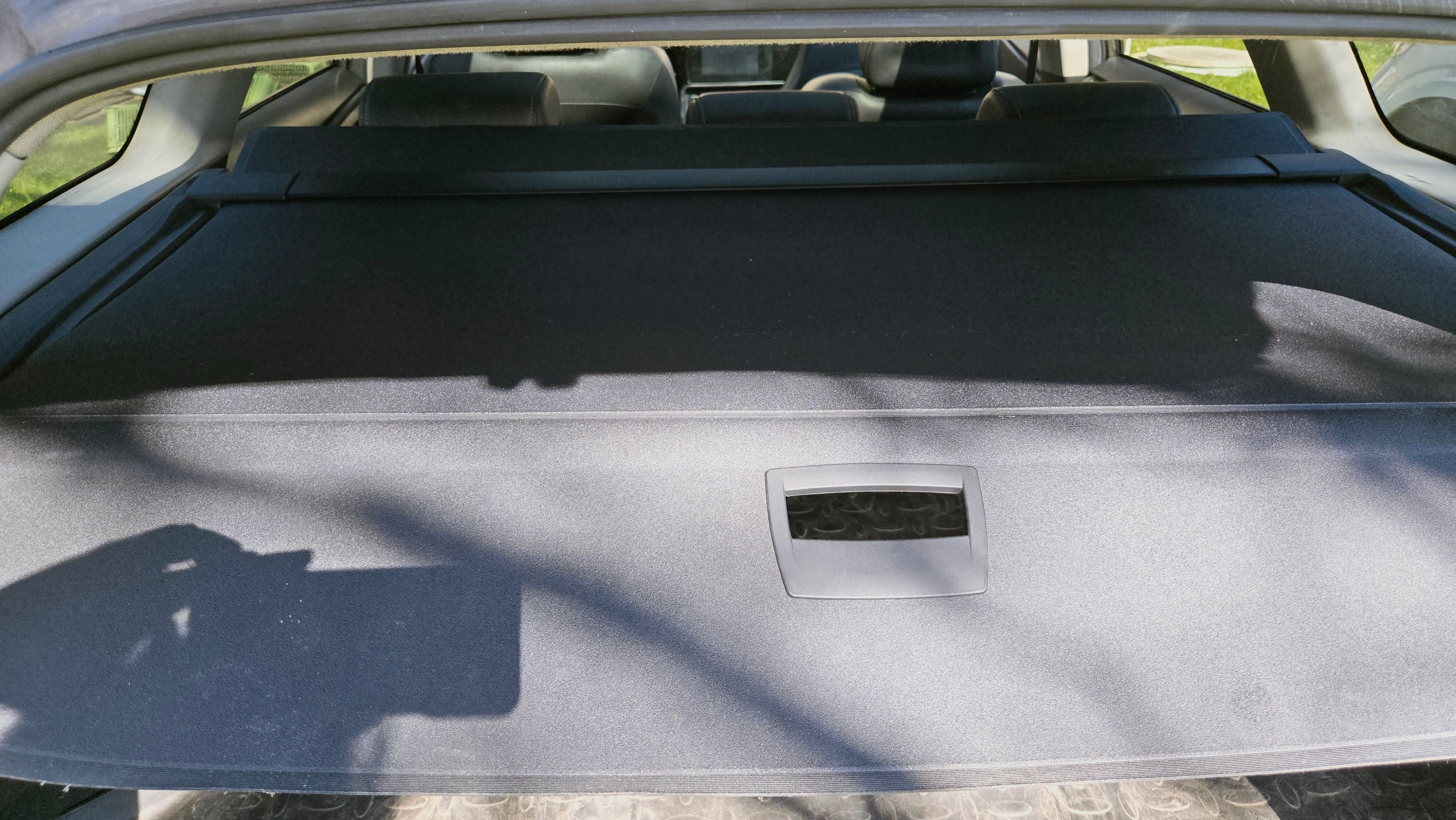 Toyota Auris, Toyota Auris Hybrid Executive - fotka 4