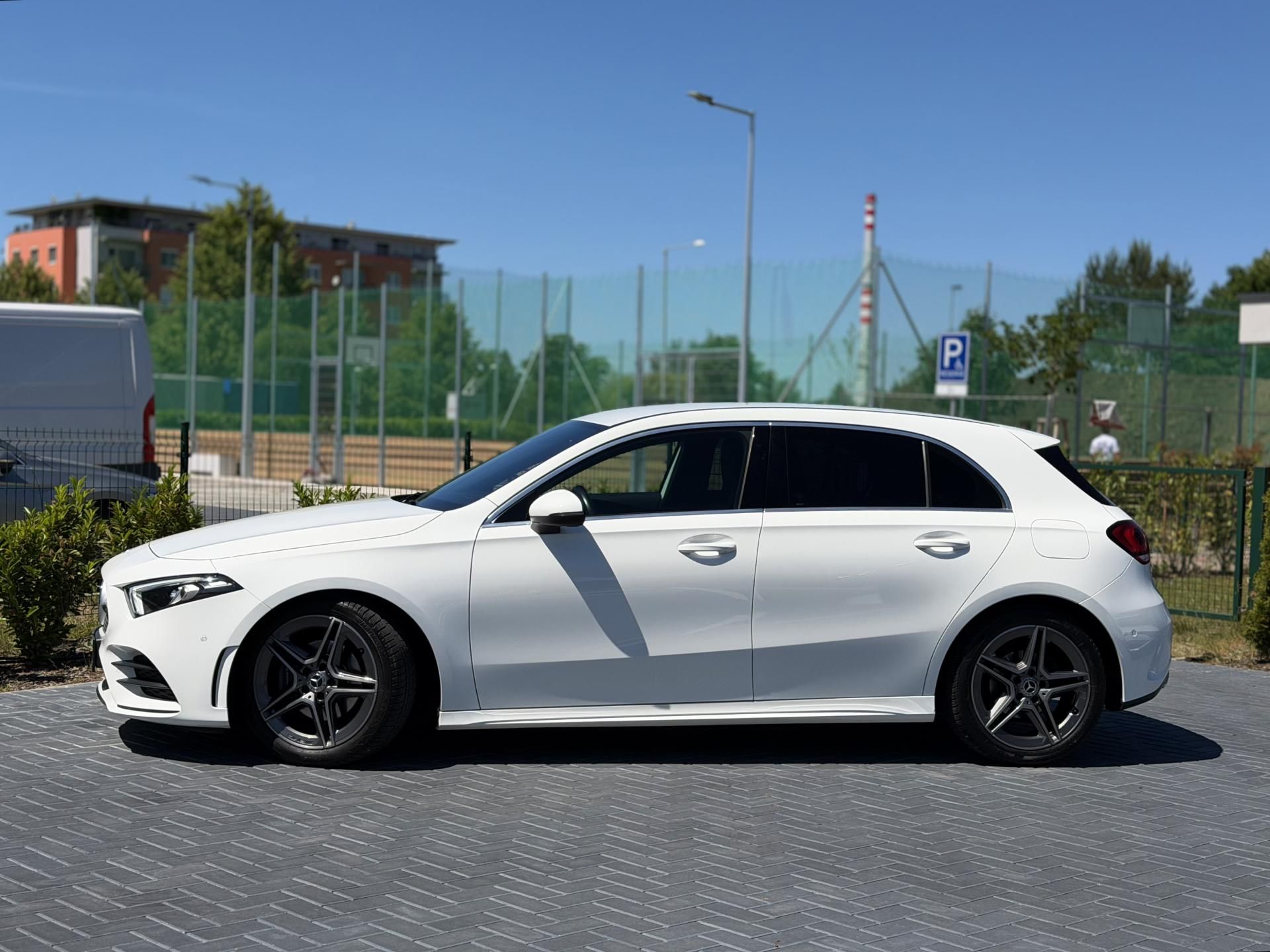 Mercedes-Benz Třídy A, 180d / AMG line / automat - fotka 3