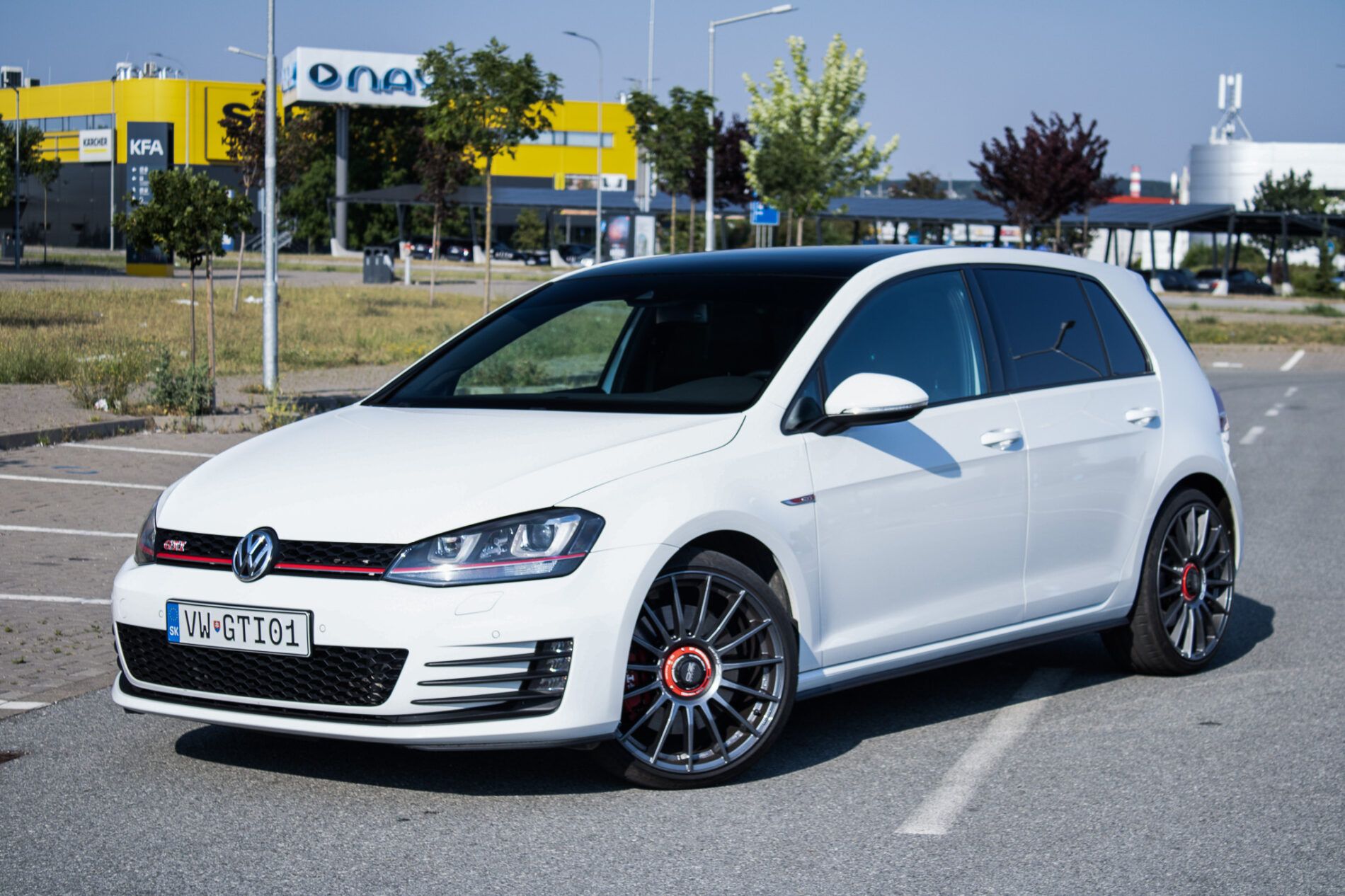 Volkswagen Golf