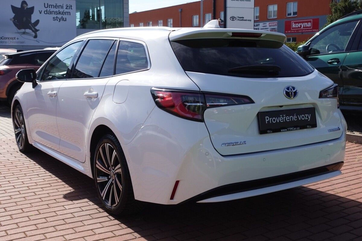 Toyota Corolla, 1.8HEV CVT  Comfort Style Tech - fotka 6