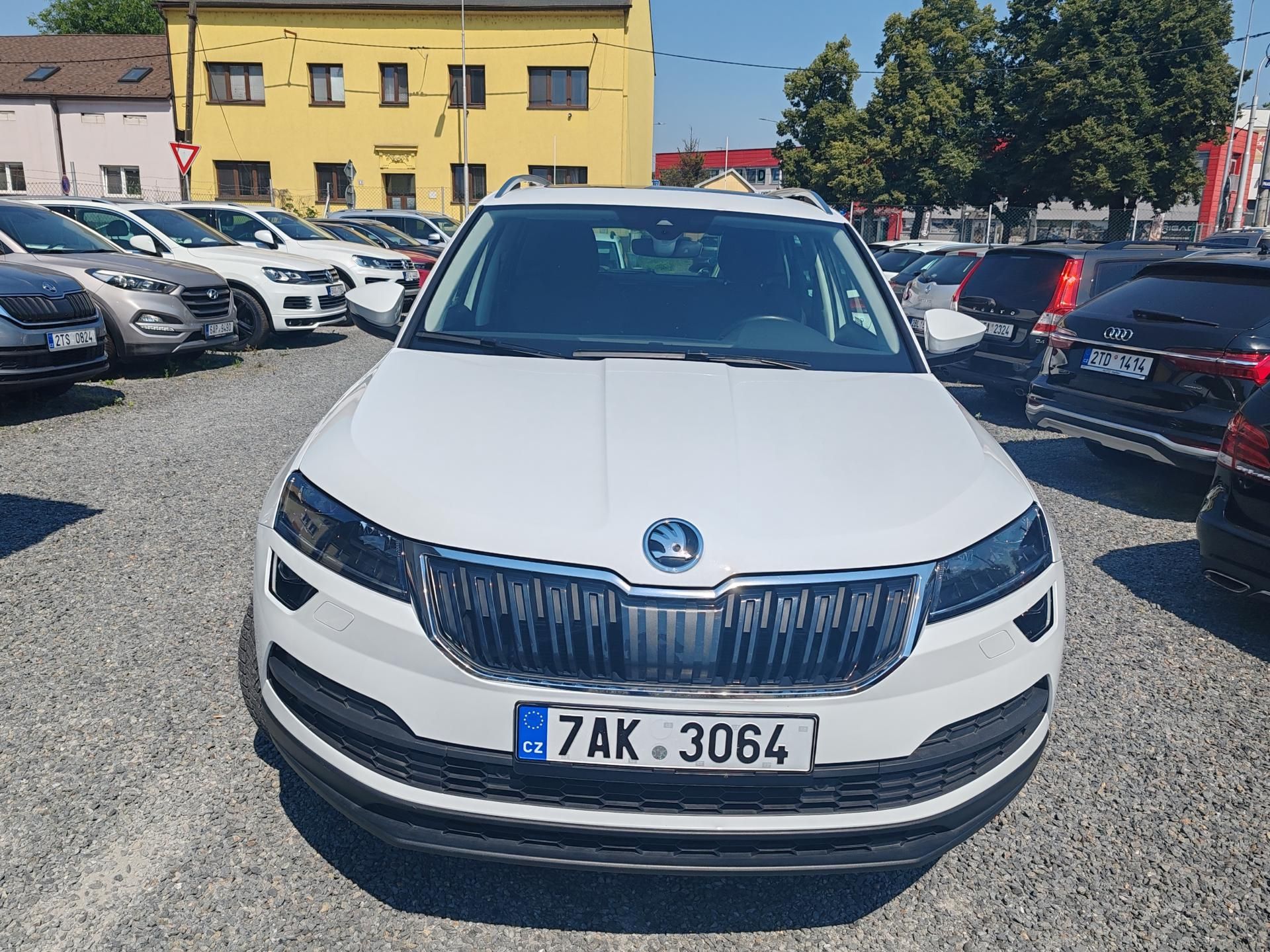 Škoda Karoq, 2.0 110 KW - fotka 3
