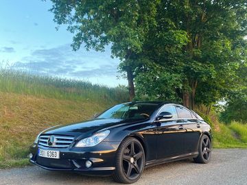 Mercedes-Benz CLS 500