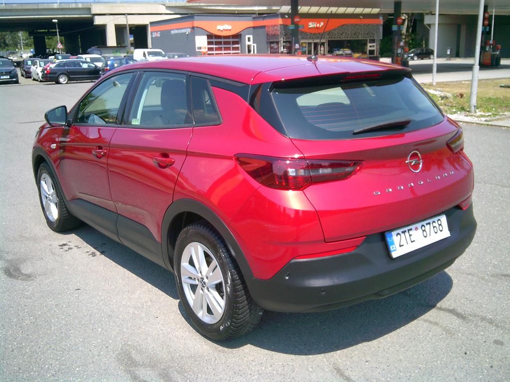 Opel Grandland, 1.2 96kW ,KOUPENO ČR,1.MAJITEL - fotka 3