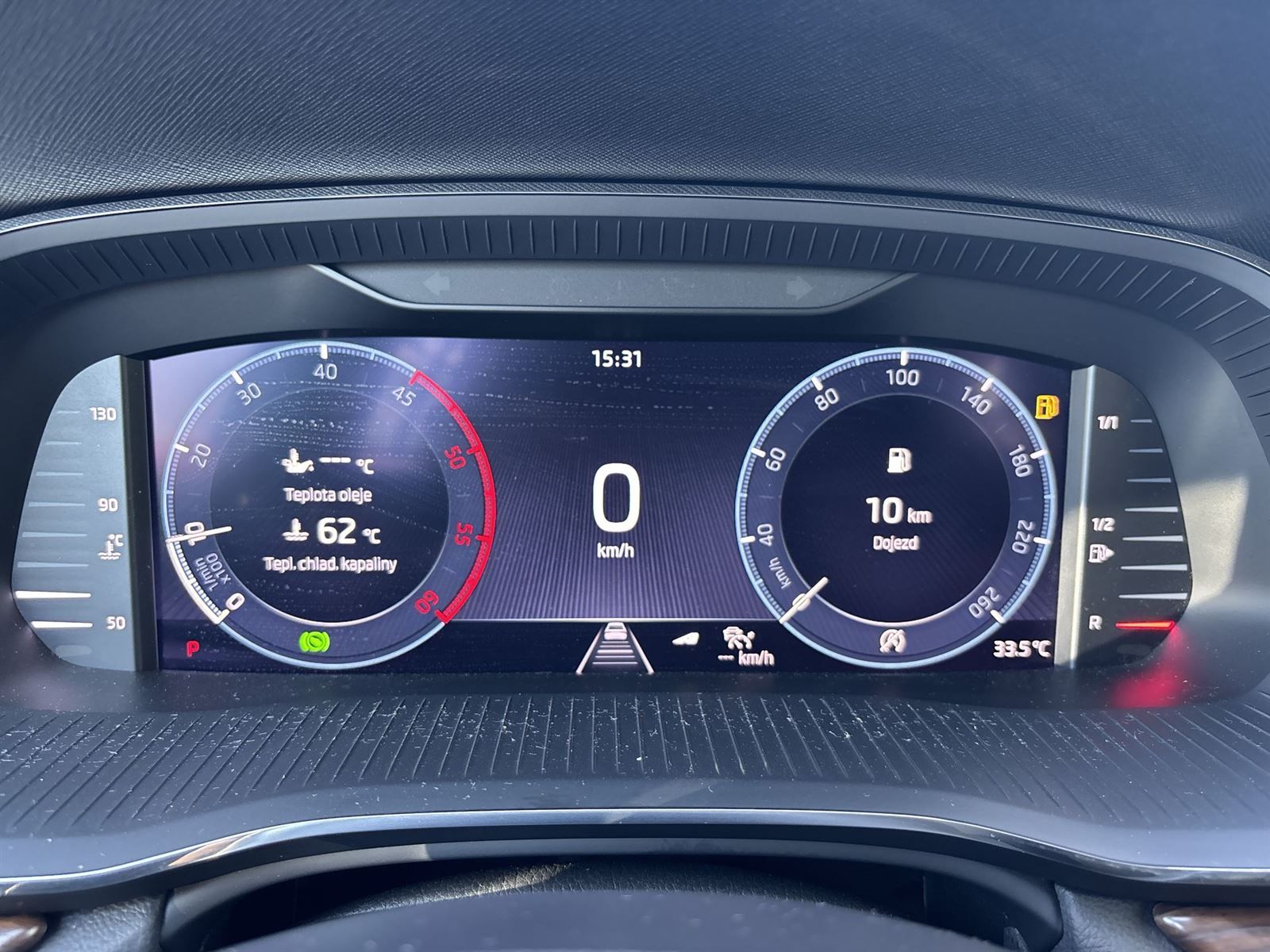 Škoda Octavia, Combi 2.0 TDI 4x4 DSG Scout - fotka 6