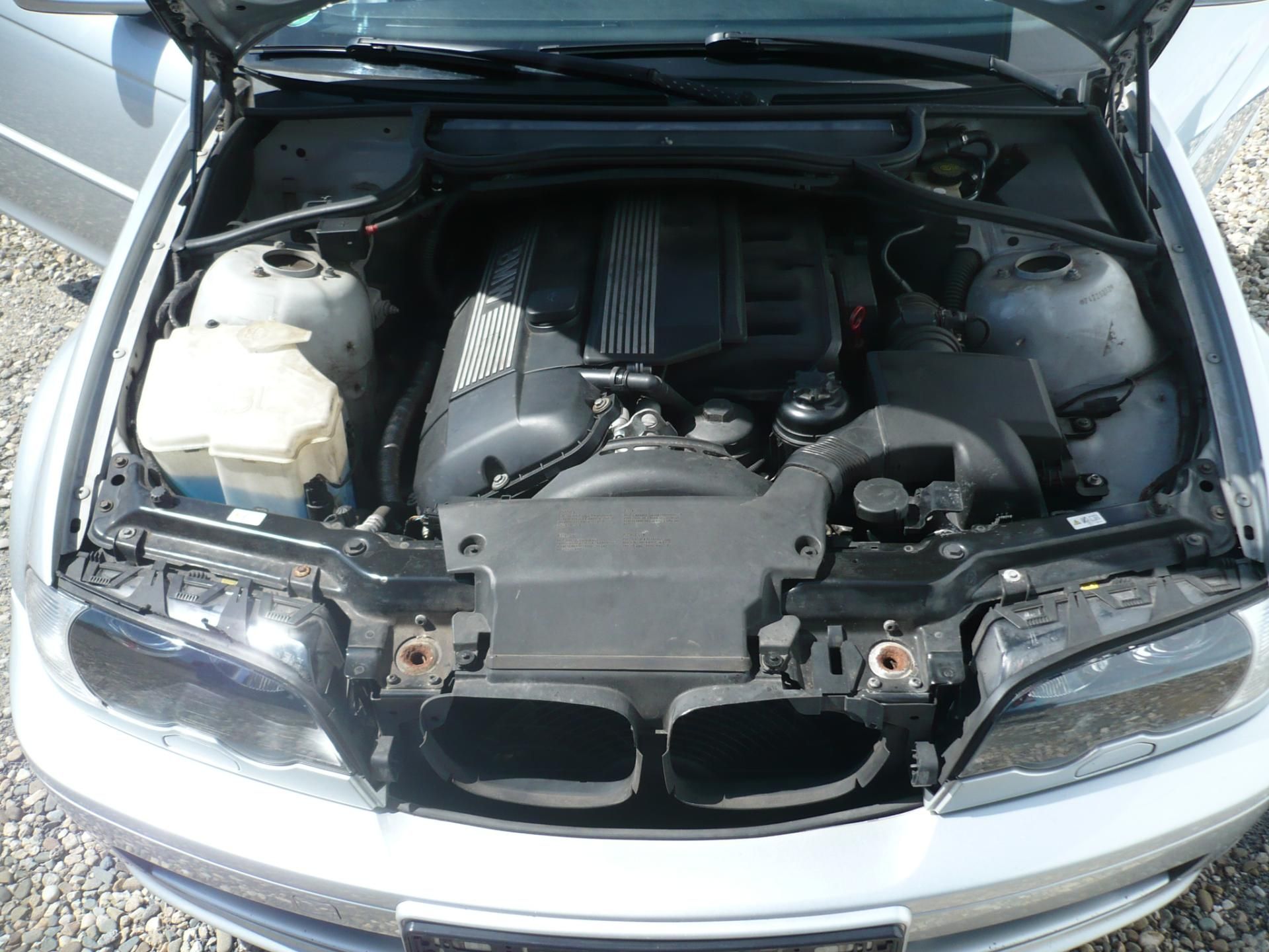 BMW Řada 3, E46 328i 142Kw Klima - fotka 6