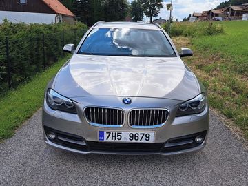 BMW F11 535i - manuální řazení