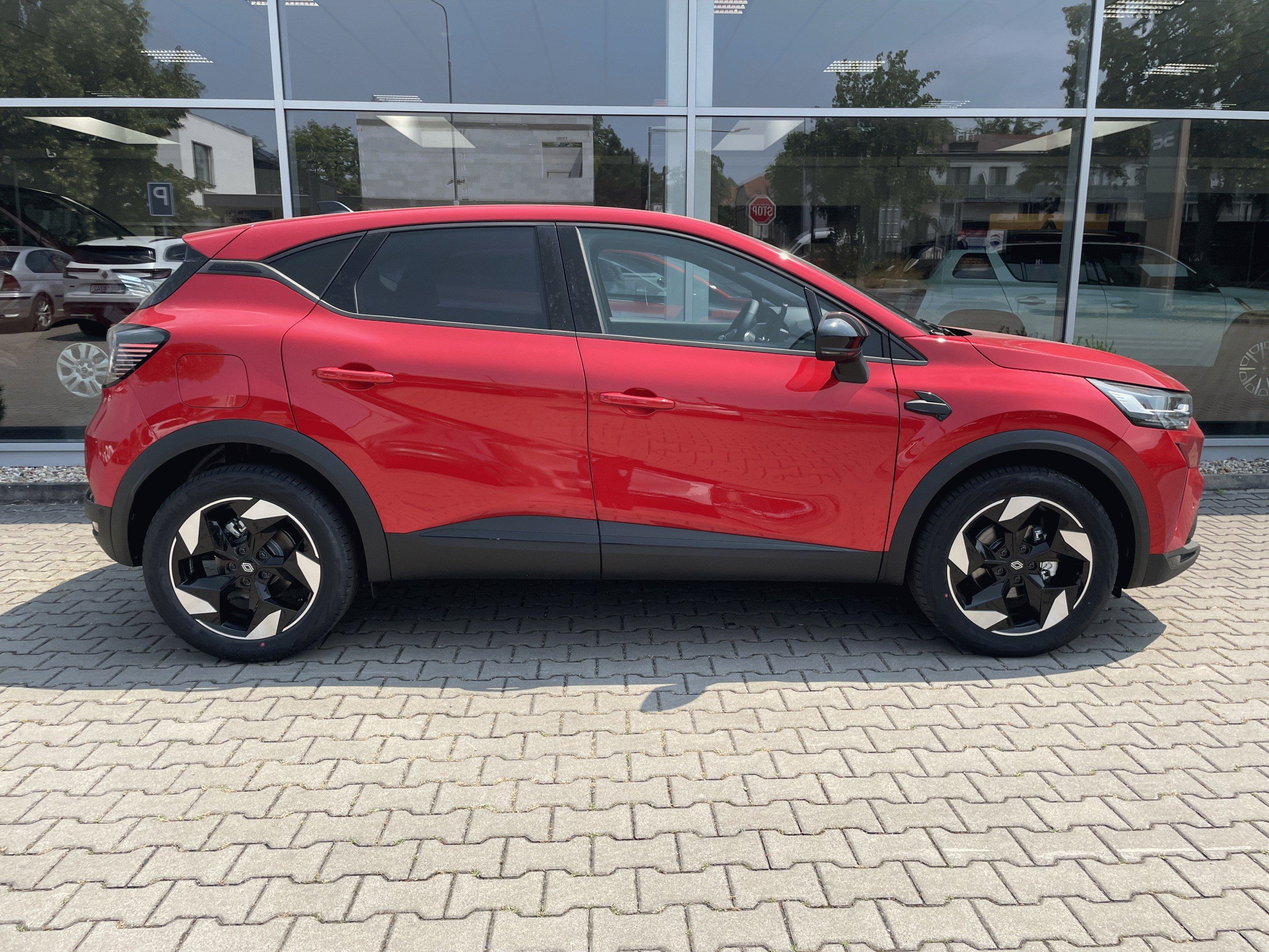 Renault Captur, TCe 90 Techno - fotka 3