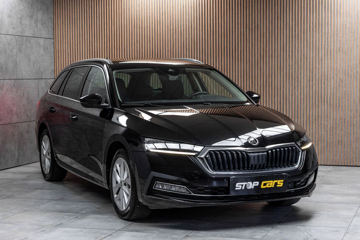 Škoda Octavia, TSI e-TEC DSG*KAMERA*ACC*DPH* - fotka 3