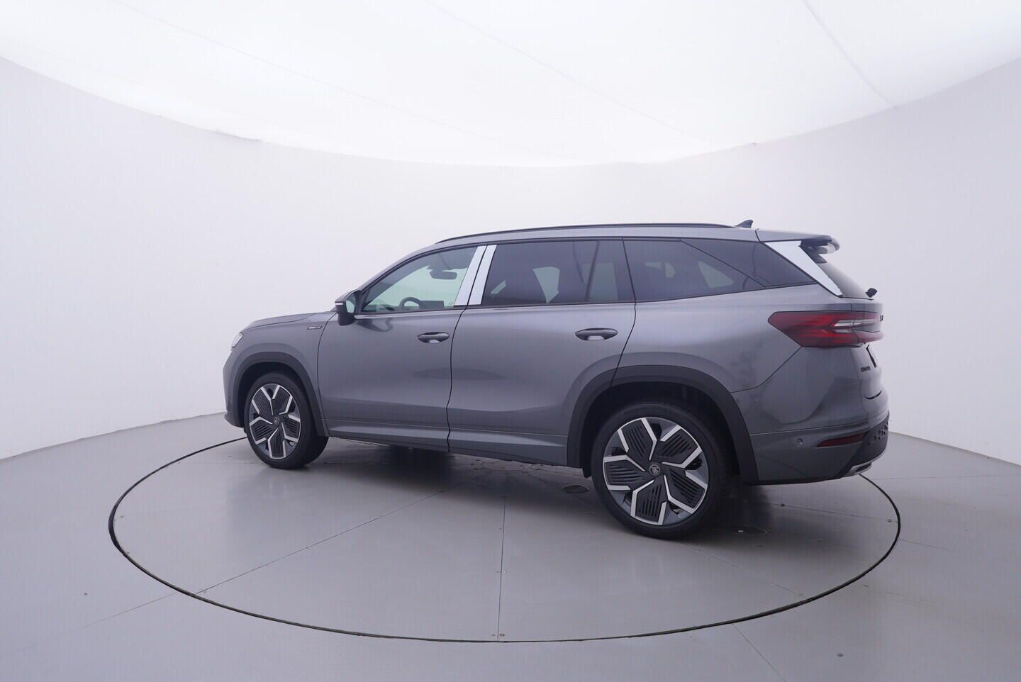 Škoda Kodiaq, Sportline 2,0 TDI 4x4 142 kW - fotka 3