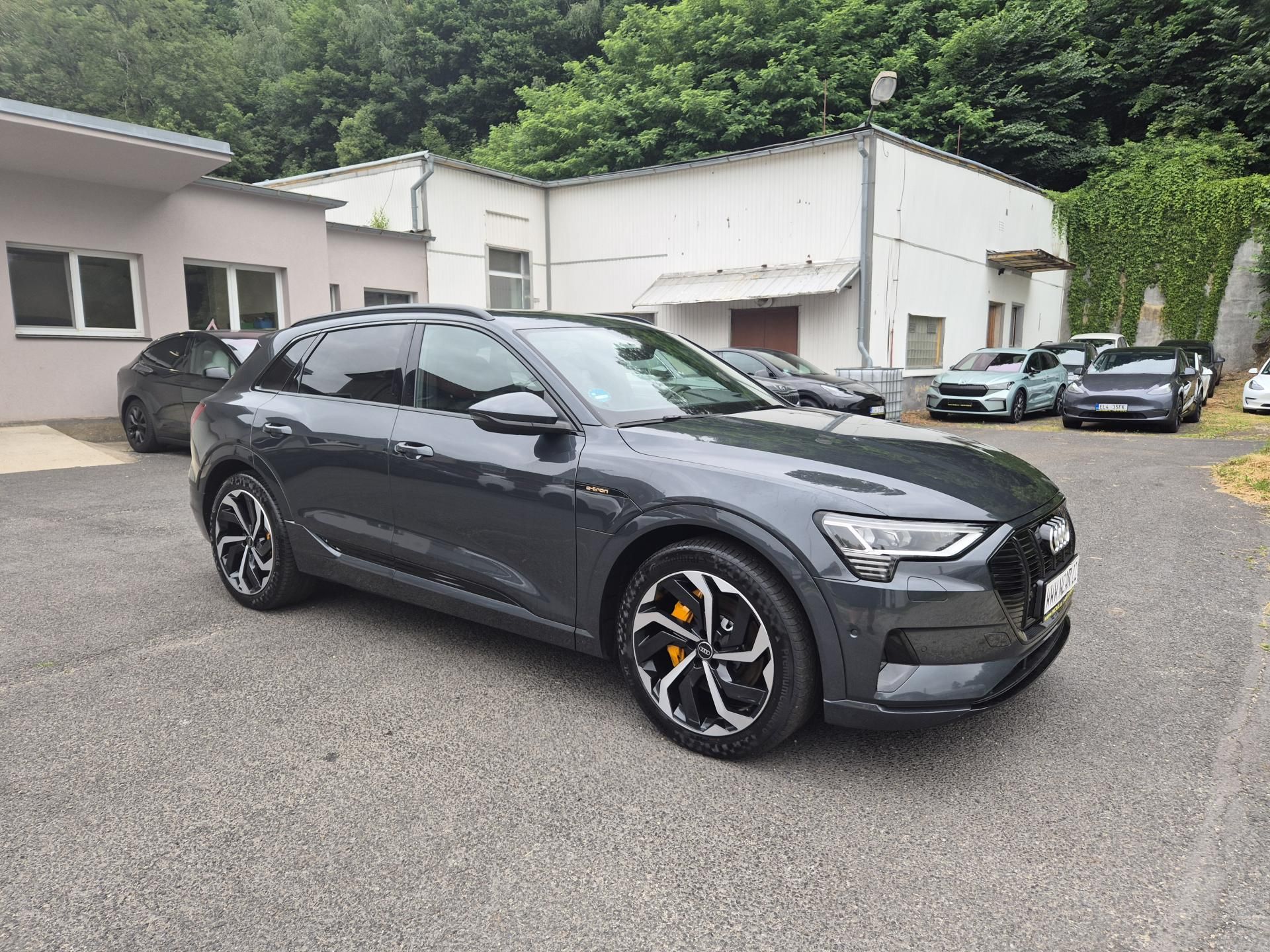 Audi e-tron, 55 QUATTRO 300kw 21ALU - fotka 3