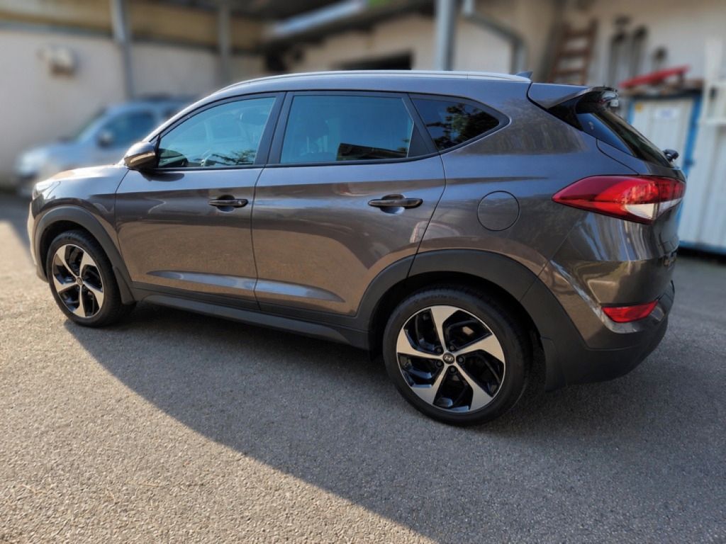 Hyundai Tucson, Hyundai Tucson 1.7 CRDi Trikol - fotka 3