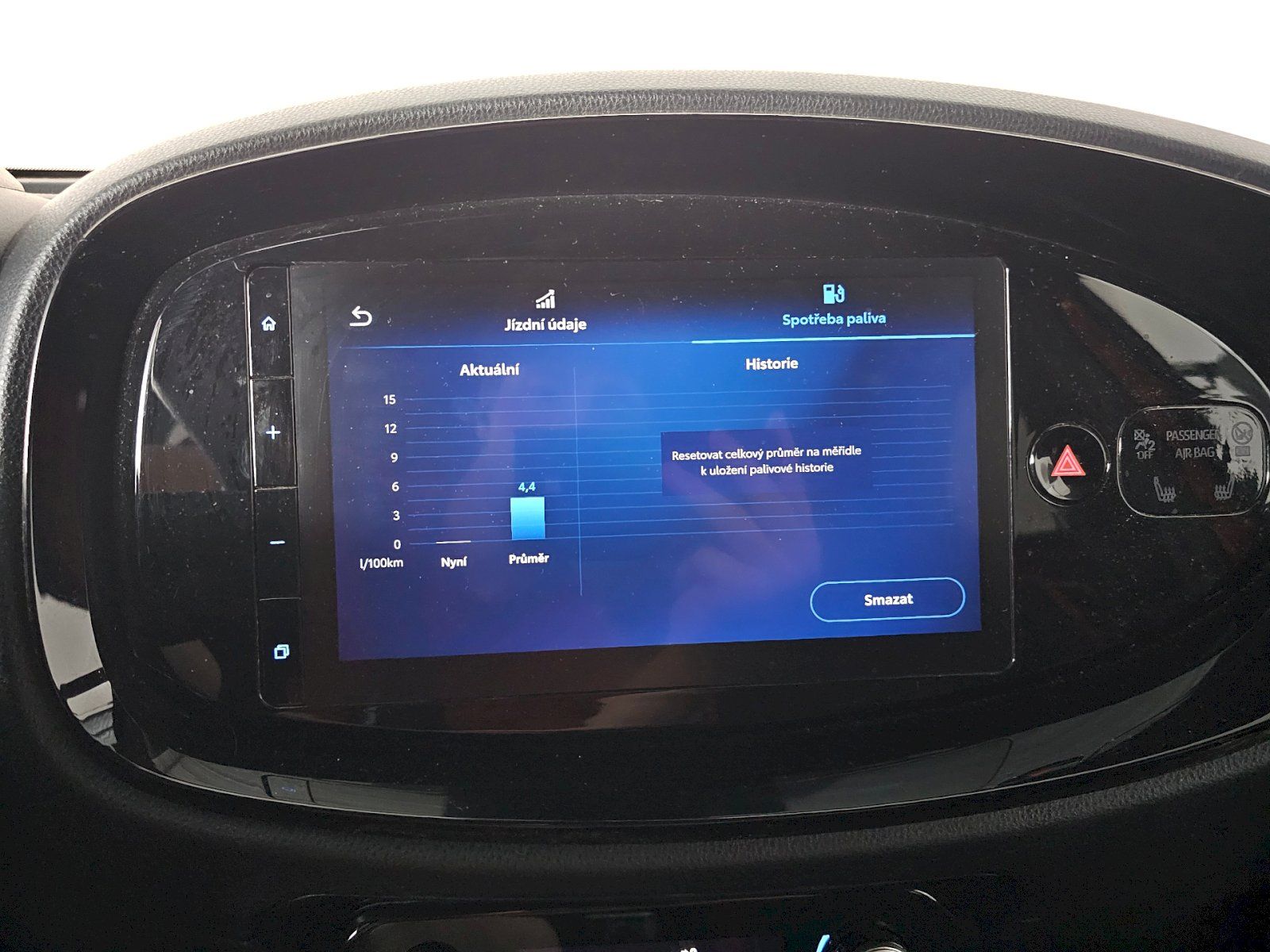 Toyota Aygo, X 1.0i 53kW STYLE TECH - fotka 6
