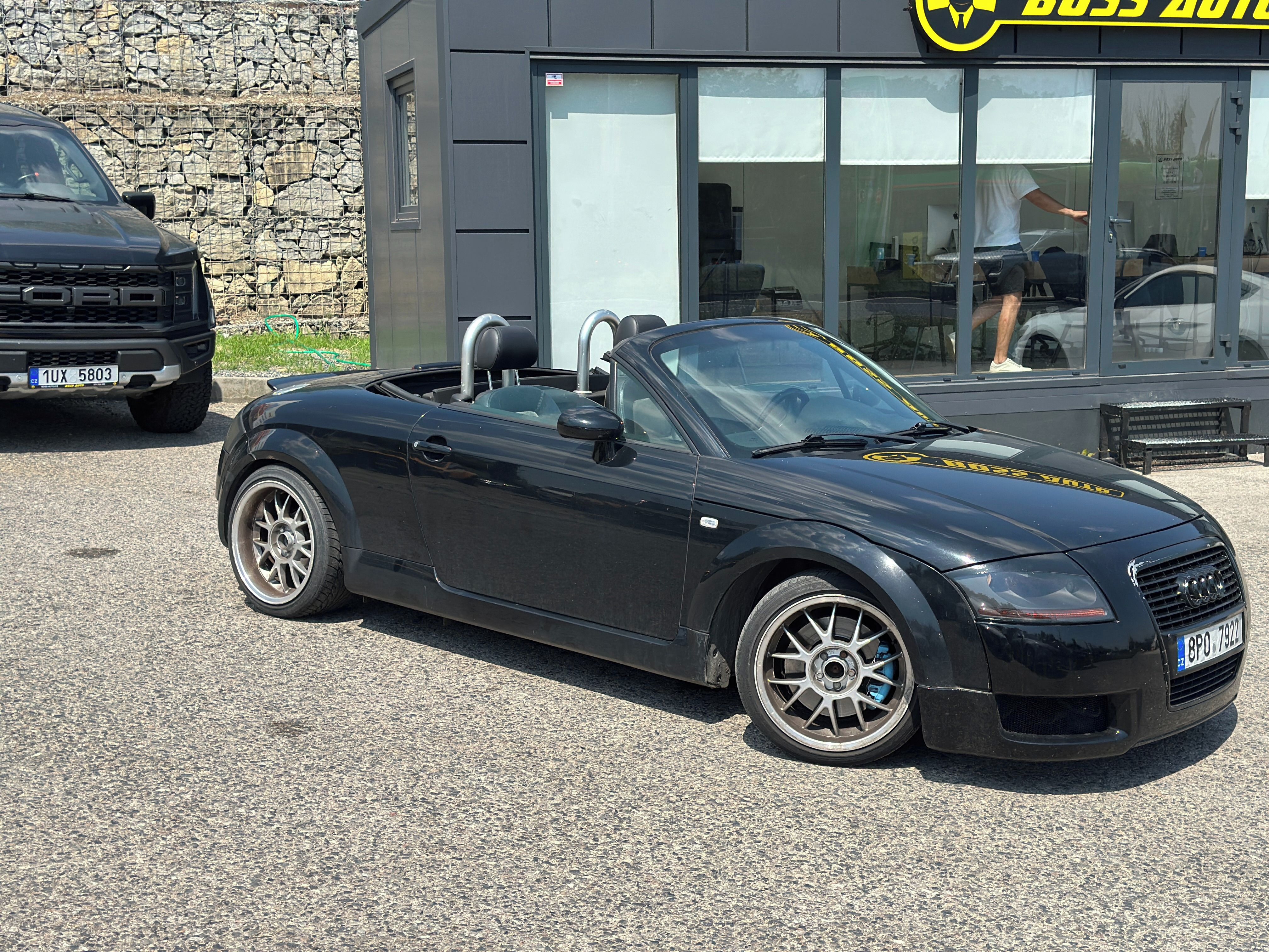 Audi TT, Audi TT 2001 - fotka 2