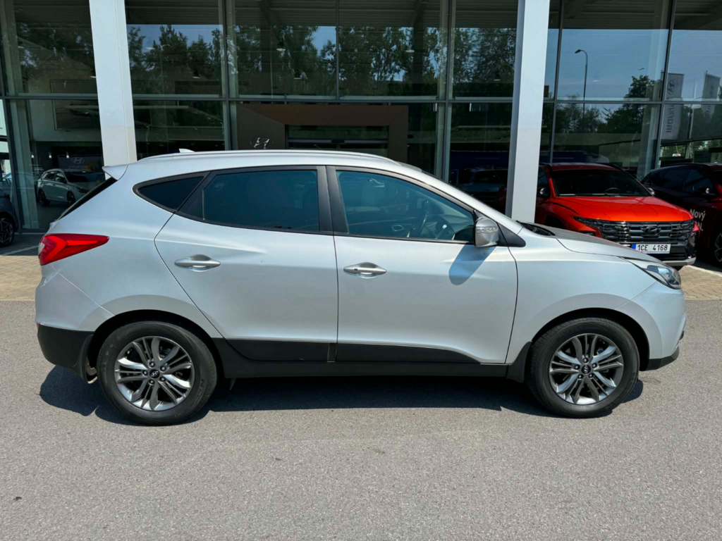 Hyundai ix35, STYLE 2.0 CRDi 135 kW - fotka 2