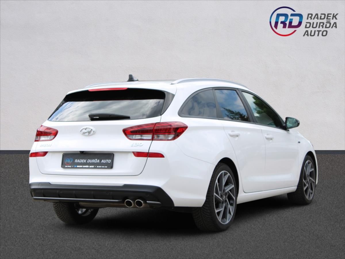 Hyundai i30, 1,5 TGDI  1MAJ,AT,NLINE,ZÁRUKA - fotka 5
