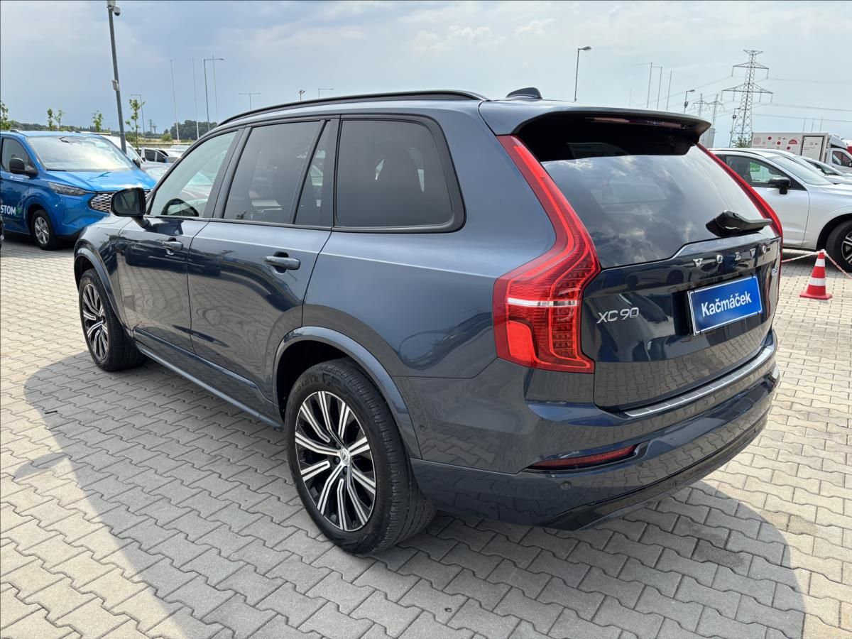 Volvo XC90, 2,0 B5 AWD diesel Plus Dark - fotka 3