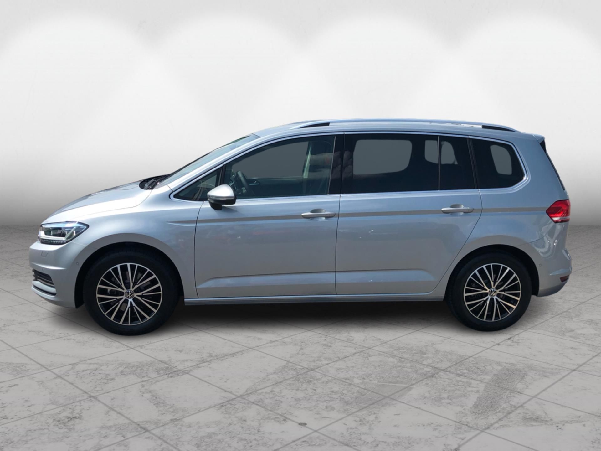 Volkswagen Touran, Touran People 1,5 TSI 110 kW E - fotka 3