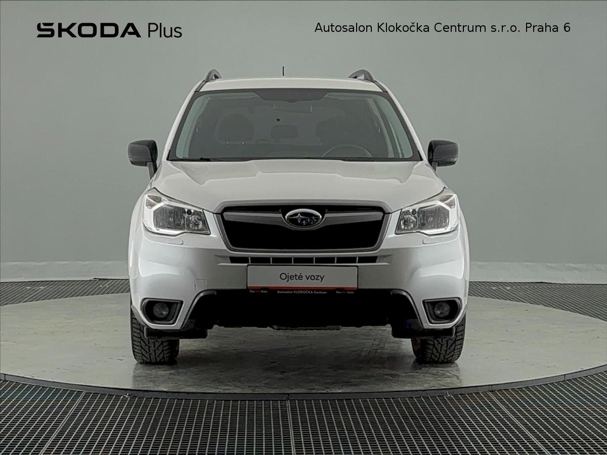 Subaru Forester, D108 kW Active 4x4 - fotka 4