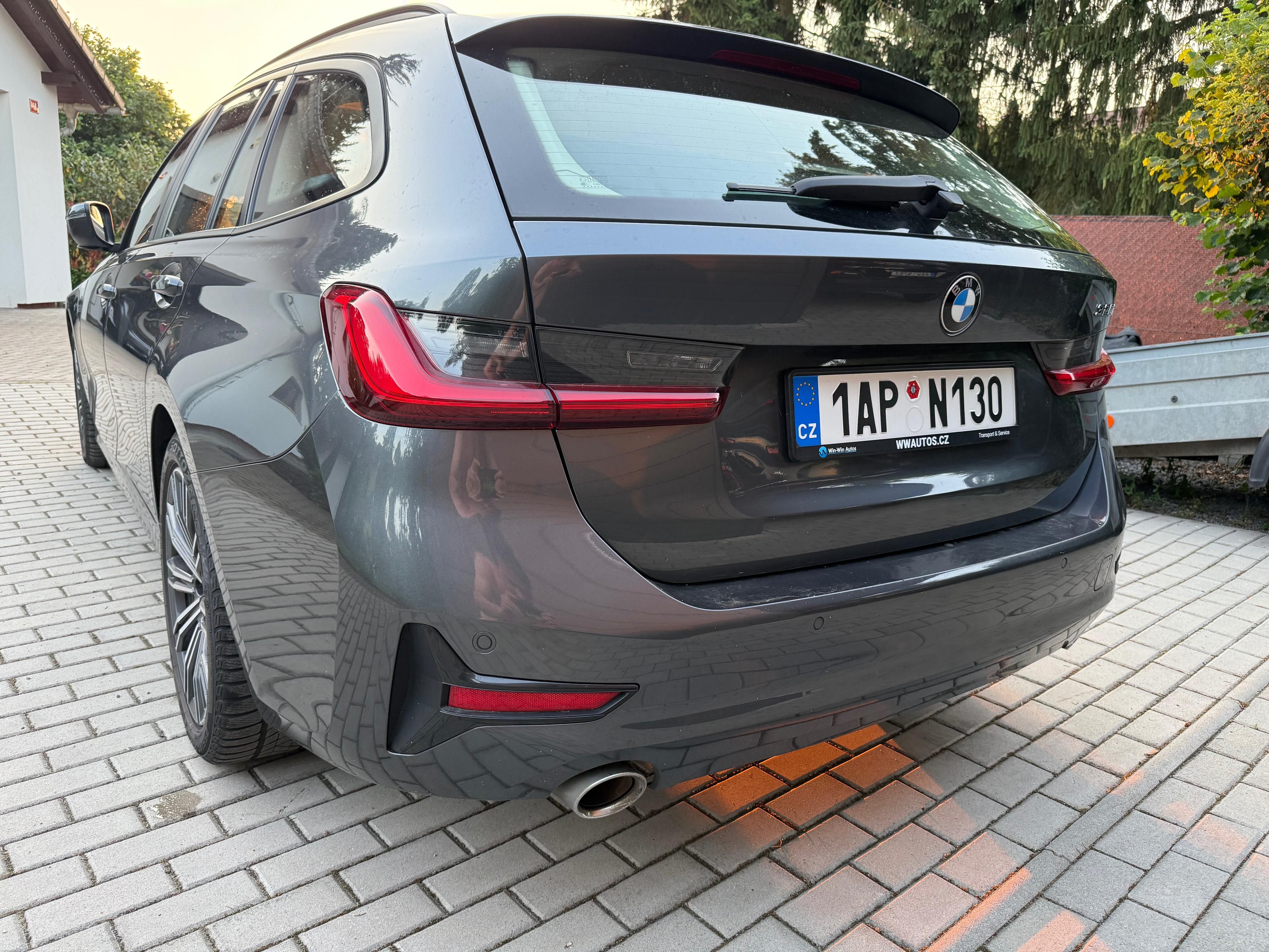 BMW Řada 3, 320i 135KW 8st Automat - fotka 2