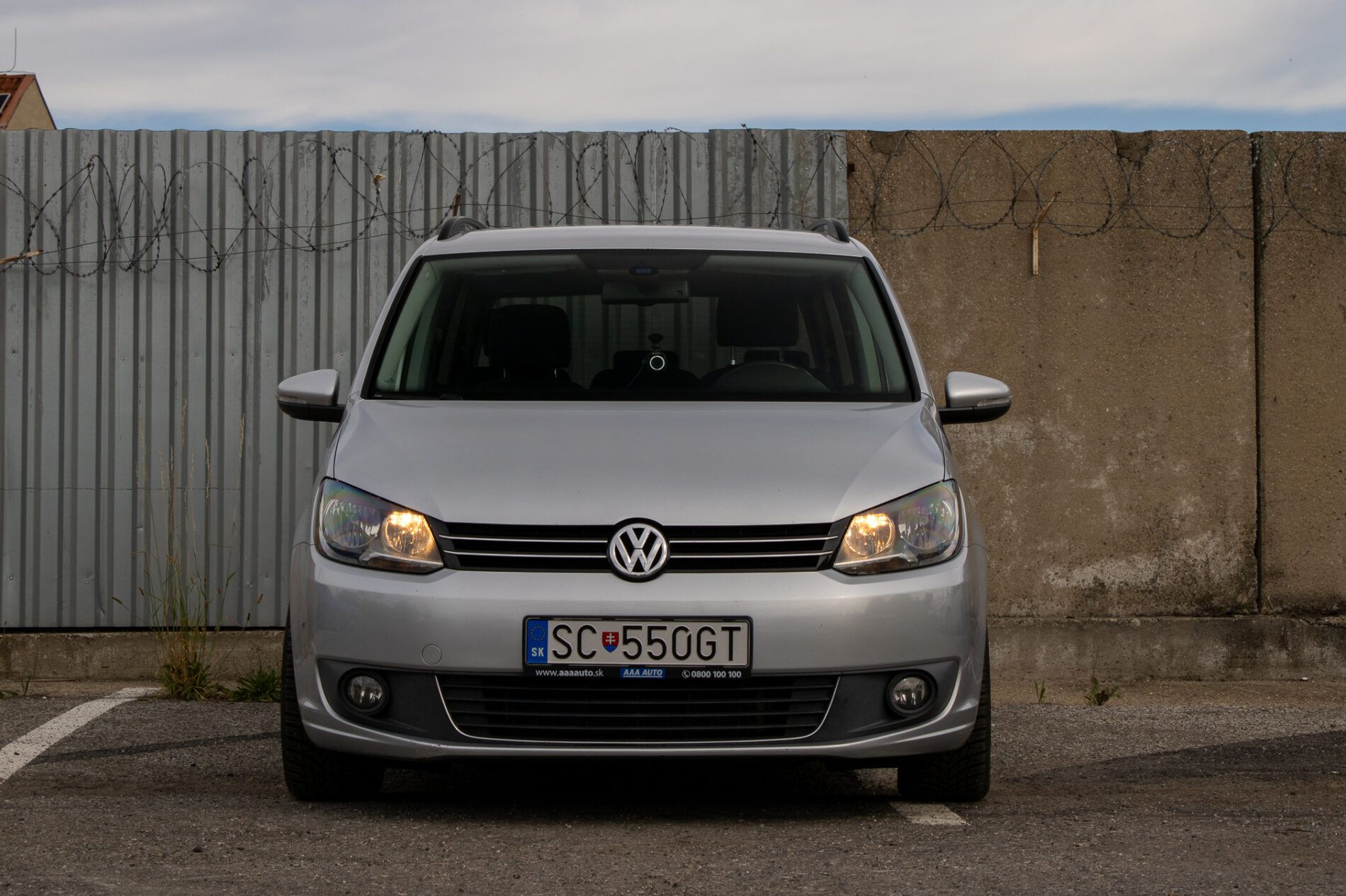 Volkswagen Touran - fotka 3