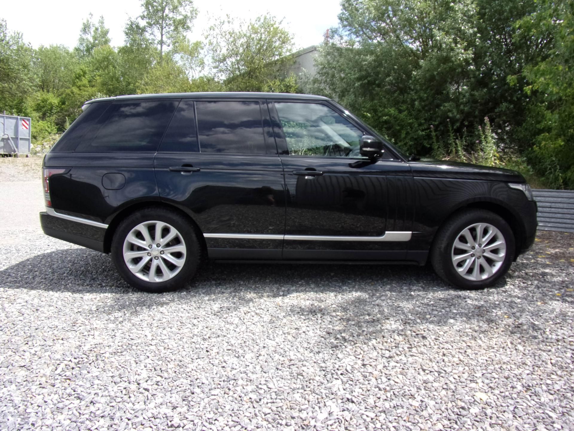 Land Rover Range Rover, 3.0TDV6 190kW VOGUE ČR DPH TOP - fotka 3