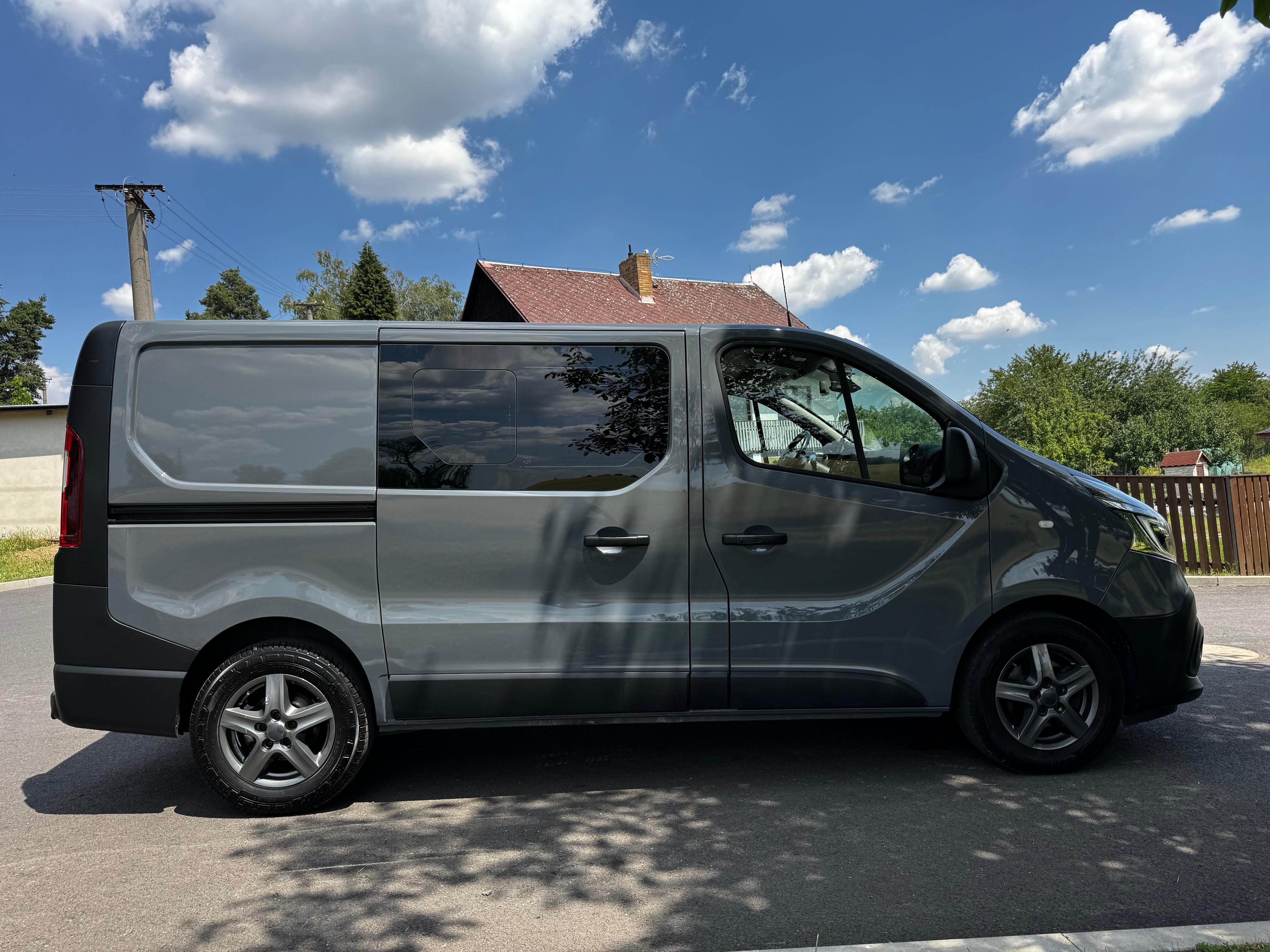 Renault Trafic, 2.0 dCi 107kW Automat - fotka 5