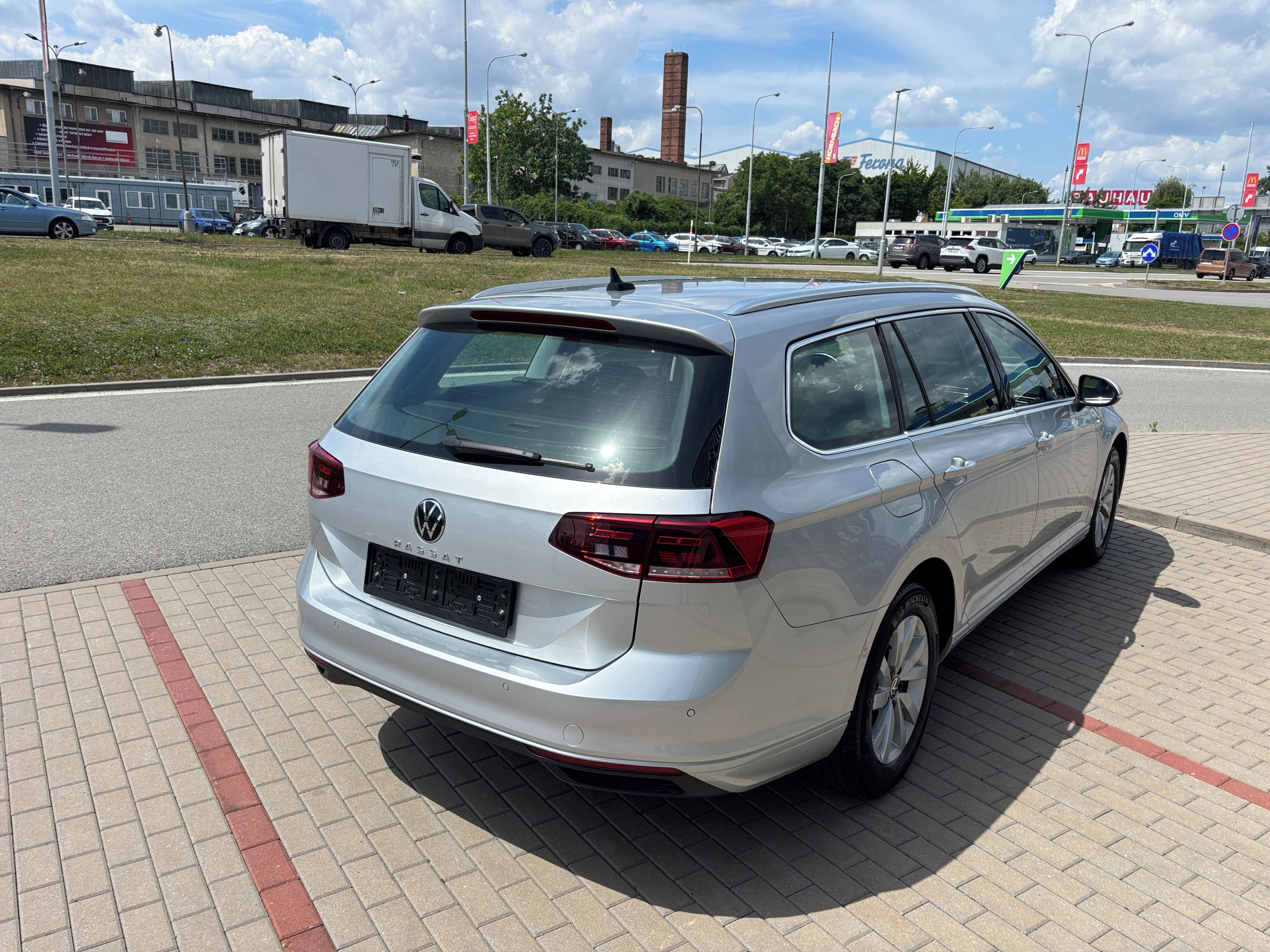 Volkswagen Passat, 1,5 TSi 110kW 1 Majitel DSG - fotka 6