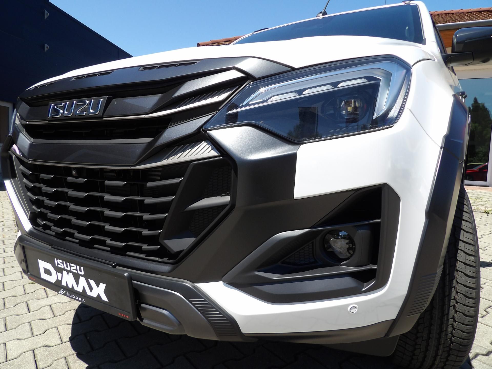 Isuzu D-Max, V-Cross 2.2L 163K 4x4 8st. A/T - fotka 5