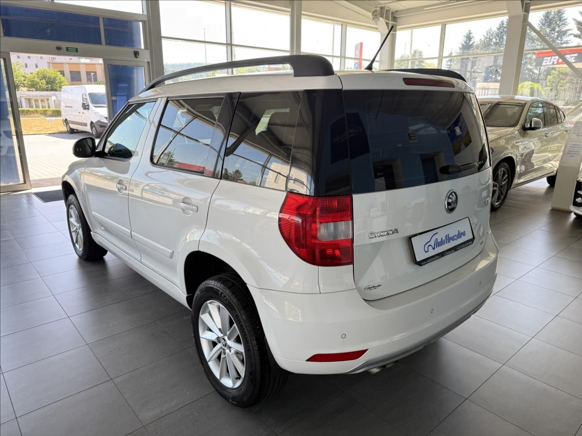 Škoda Yeti, 2,0   TDI,4x4,PŮVOD ČR,2.MAJIT - fotka 4