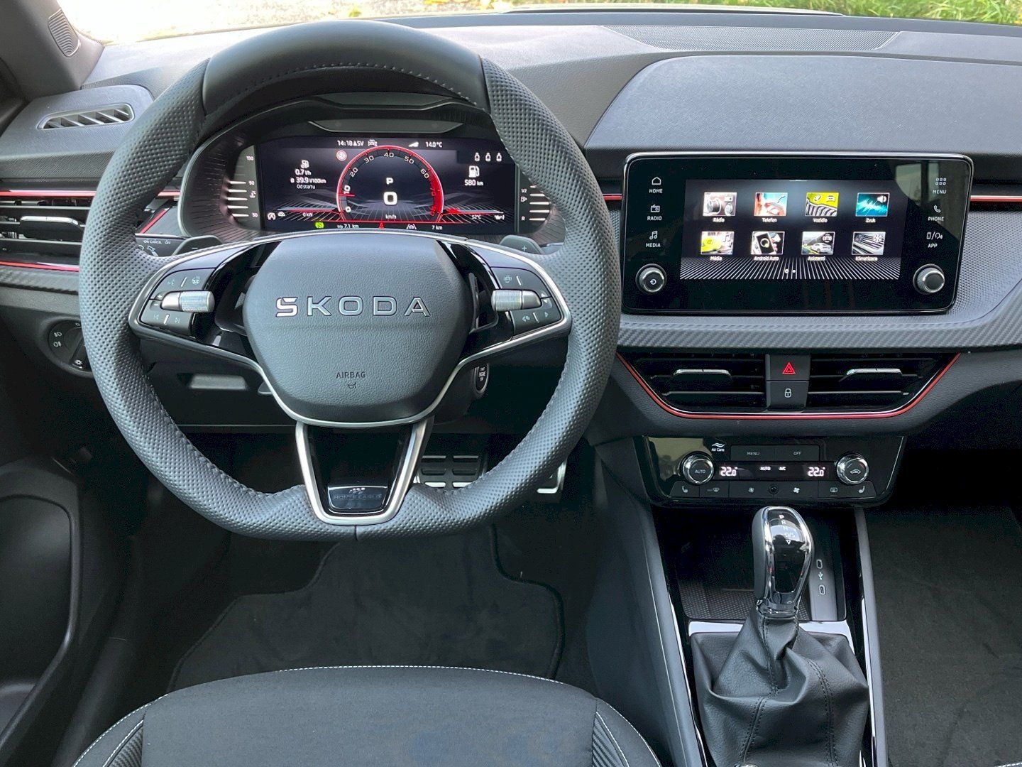 Škoda Scala, Monte Carlo 1.5TSi 110kW 7DSG - fotka 5