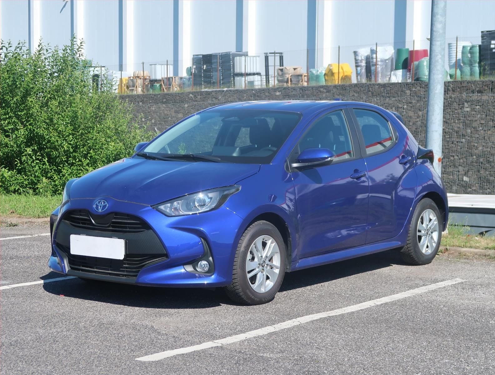 Toyota Yaris, 1.5 VVT-i Hybrid, Záruka - fotka 2