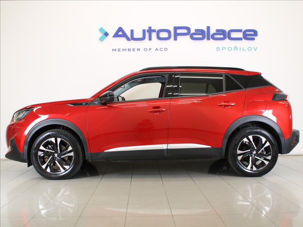 Peugeot 2008, 100kW e-Allure 1.maj.ČR - fotka 5