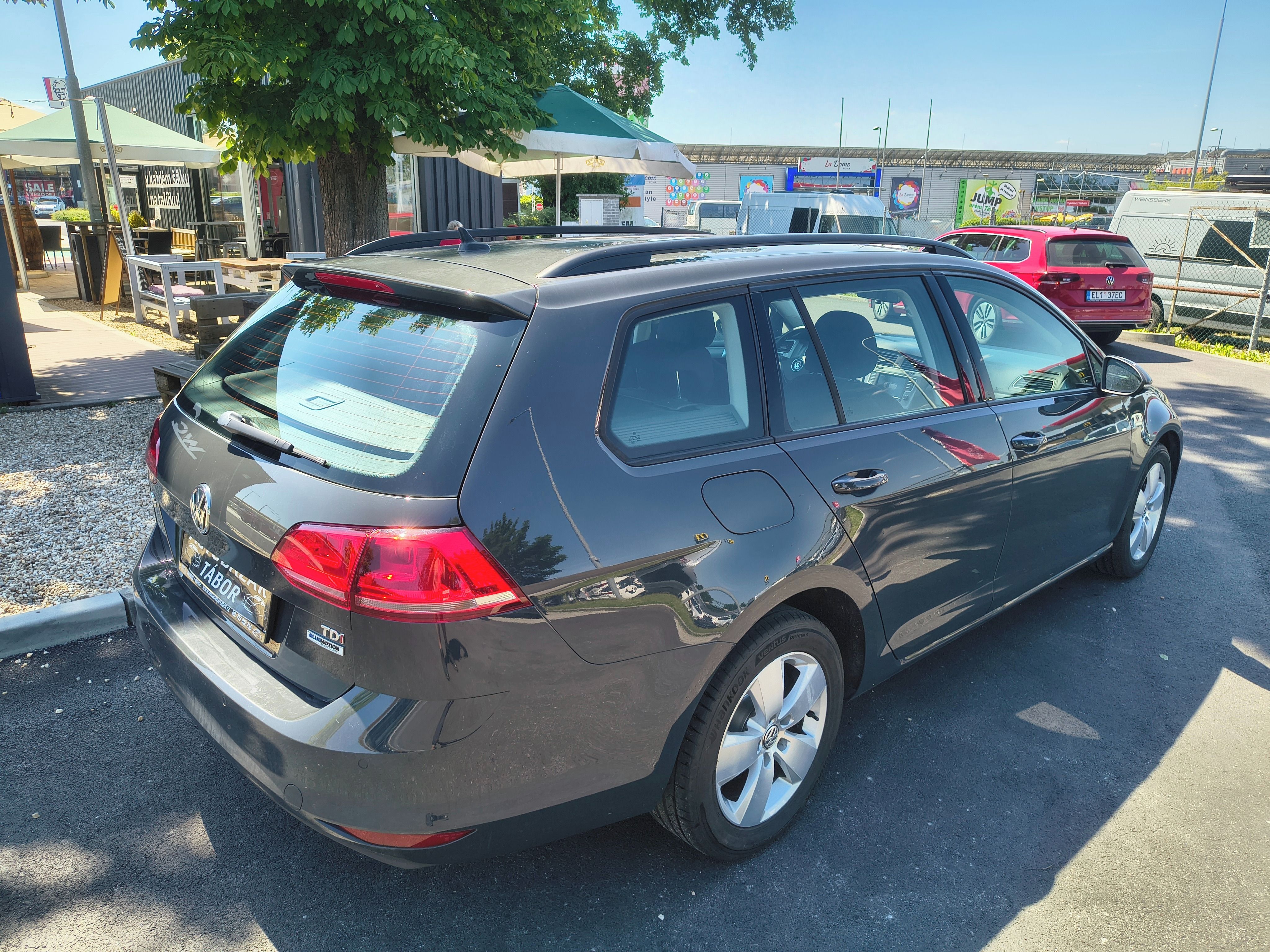 Volkswagen Golf, VII 1.6 TDI Trendline. - fotka 4