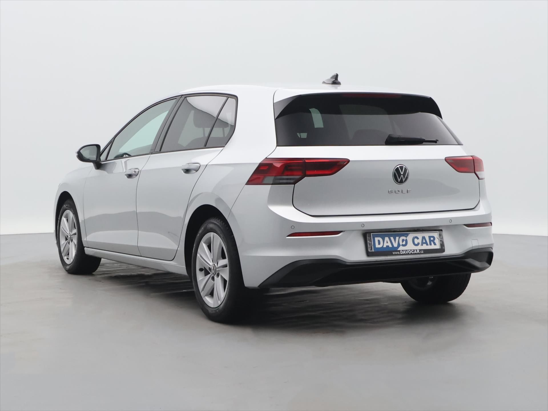 Volkswagen Golf, 1,0 TSI 81kW Life M6 - fotka 5