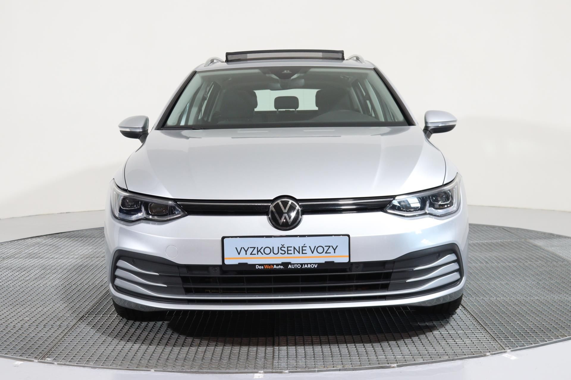 Volkswagen Golf Variant, Life 2,0 TDI/ MATRIX LED, PANO - fotka 4