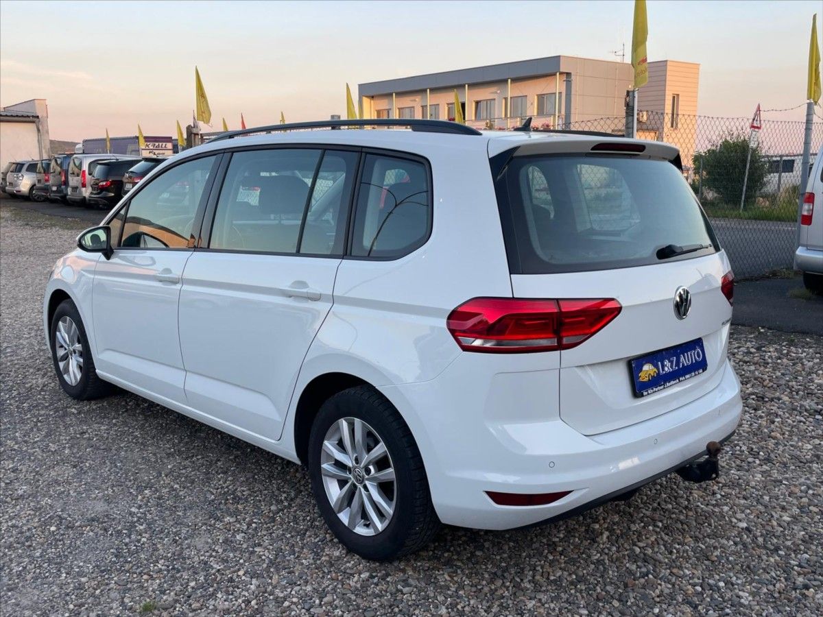 Volkswagen Touran, 1,2 TSi - fotka 4
