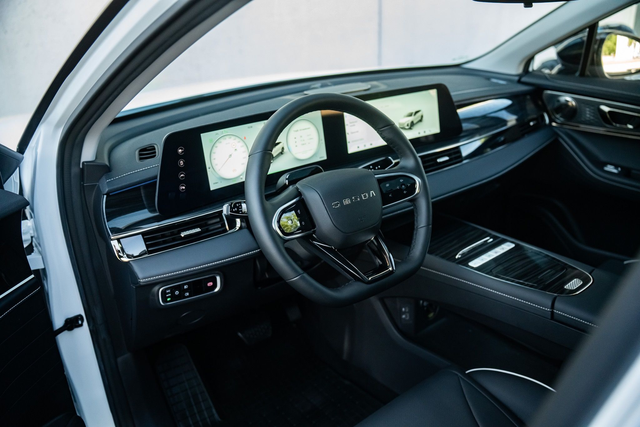 Omoda 5, 500 KM | ZÁRUKA 6 LET | - fotka 2