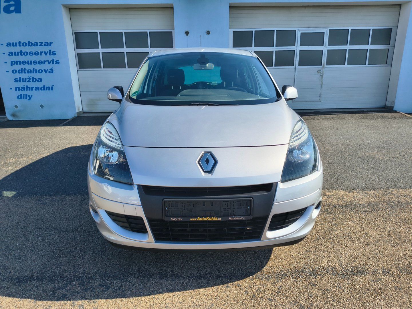 Renault Mégane, Scenic 1,6l,81kW,serviska - fotka 2