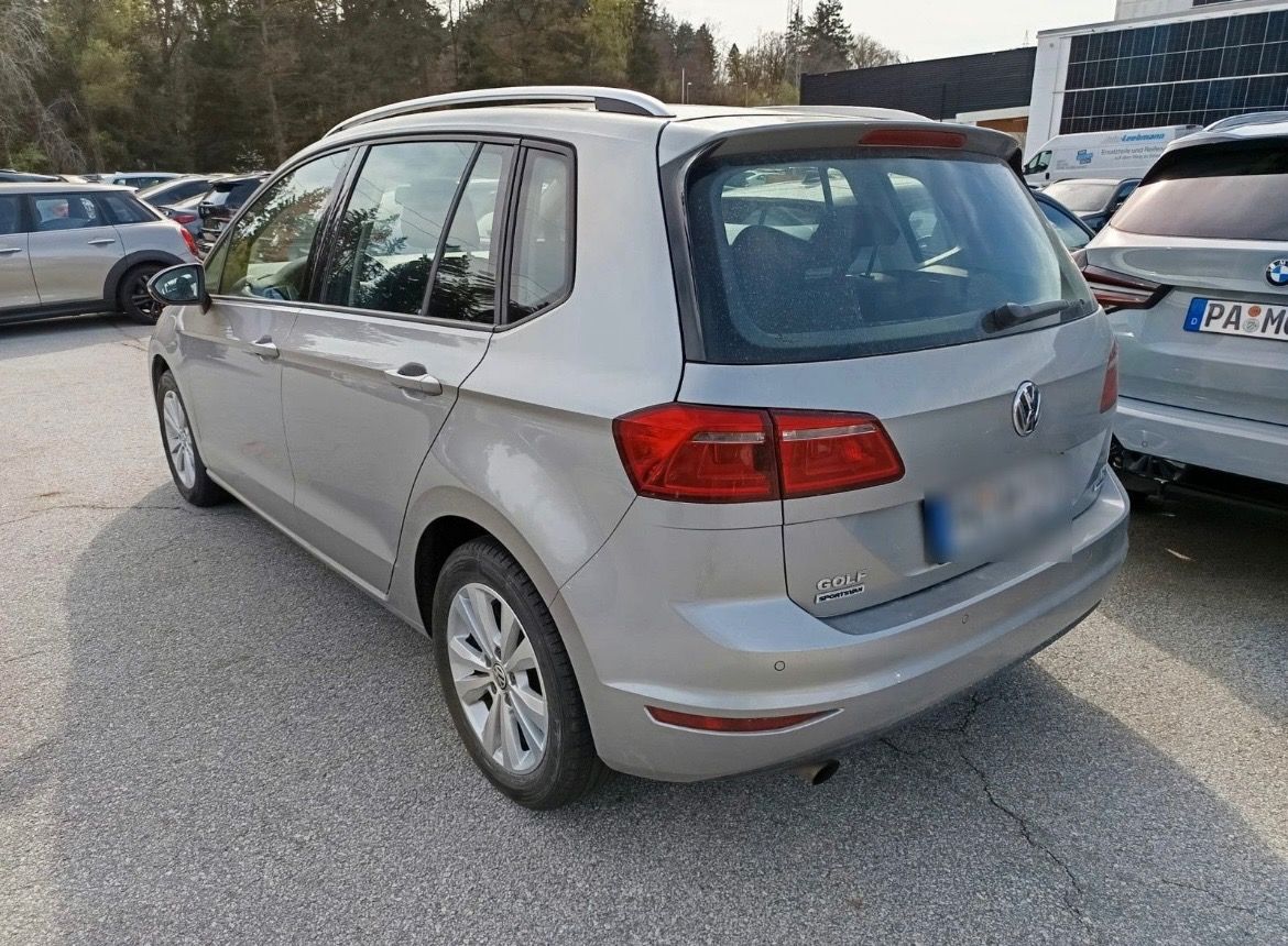 Volkswagen Golf Sportsvan, 1,2 TSI 81KW COMFORTLINE - fotka 2